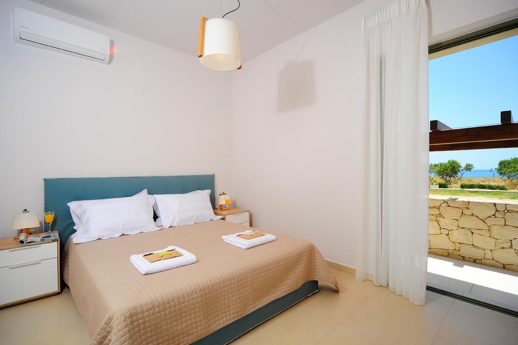 Villa Three Bedrooms with Private Pool