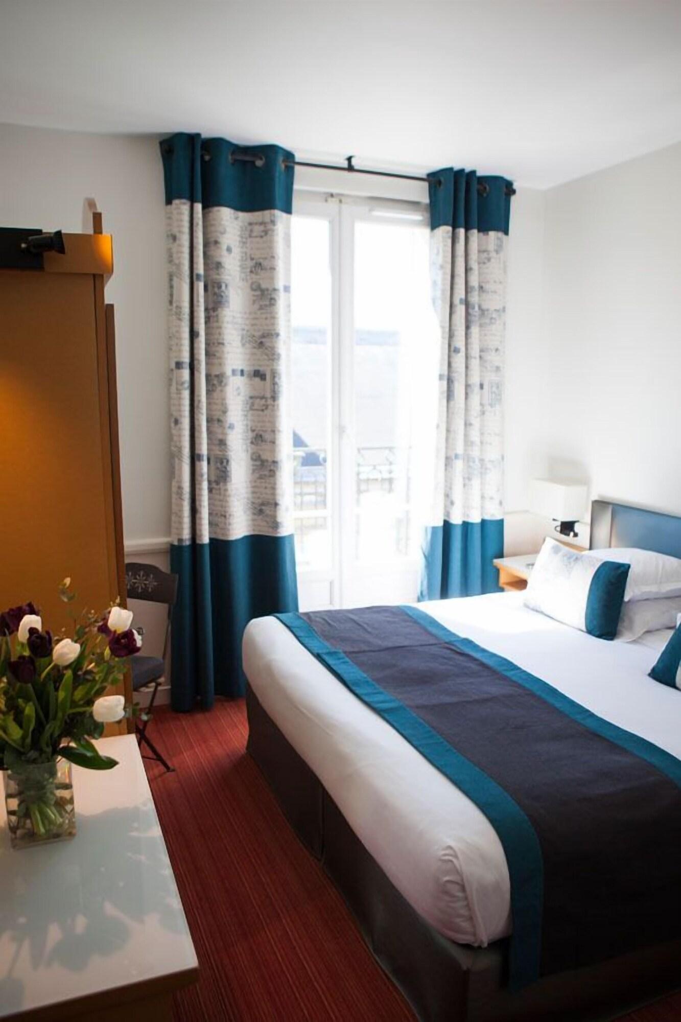 Junior Suite Three Beds