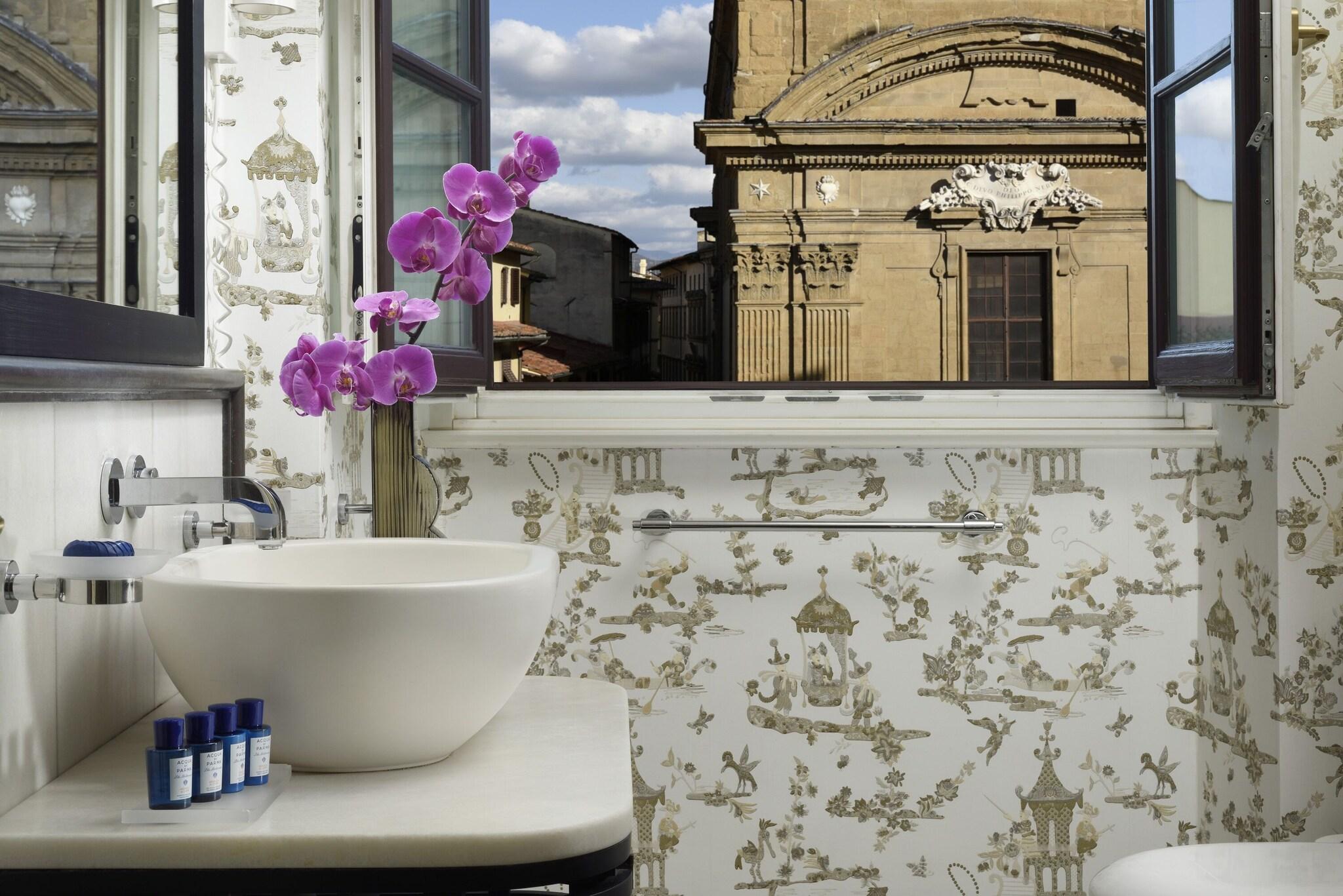 Suite Executive King Bed