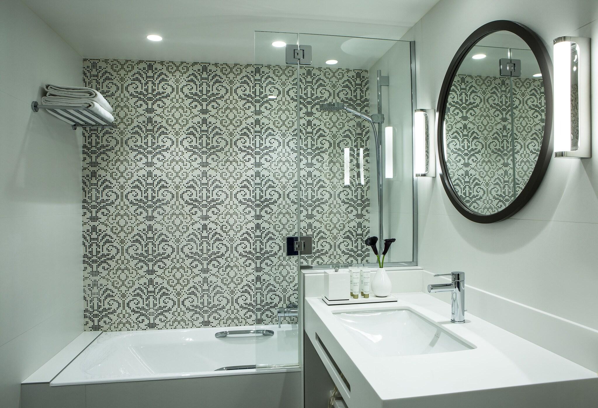 Double Deluxe with Balcony