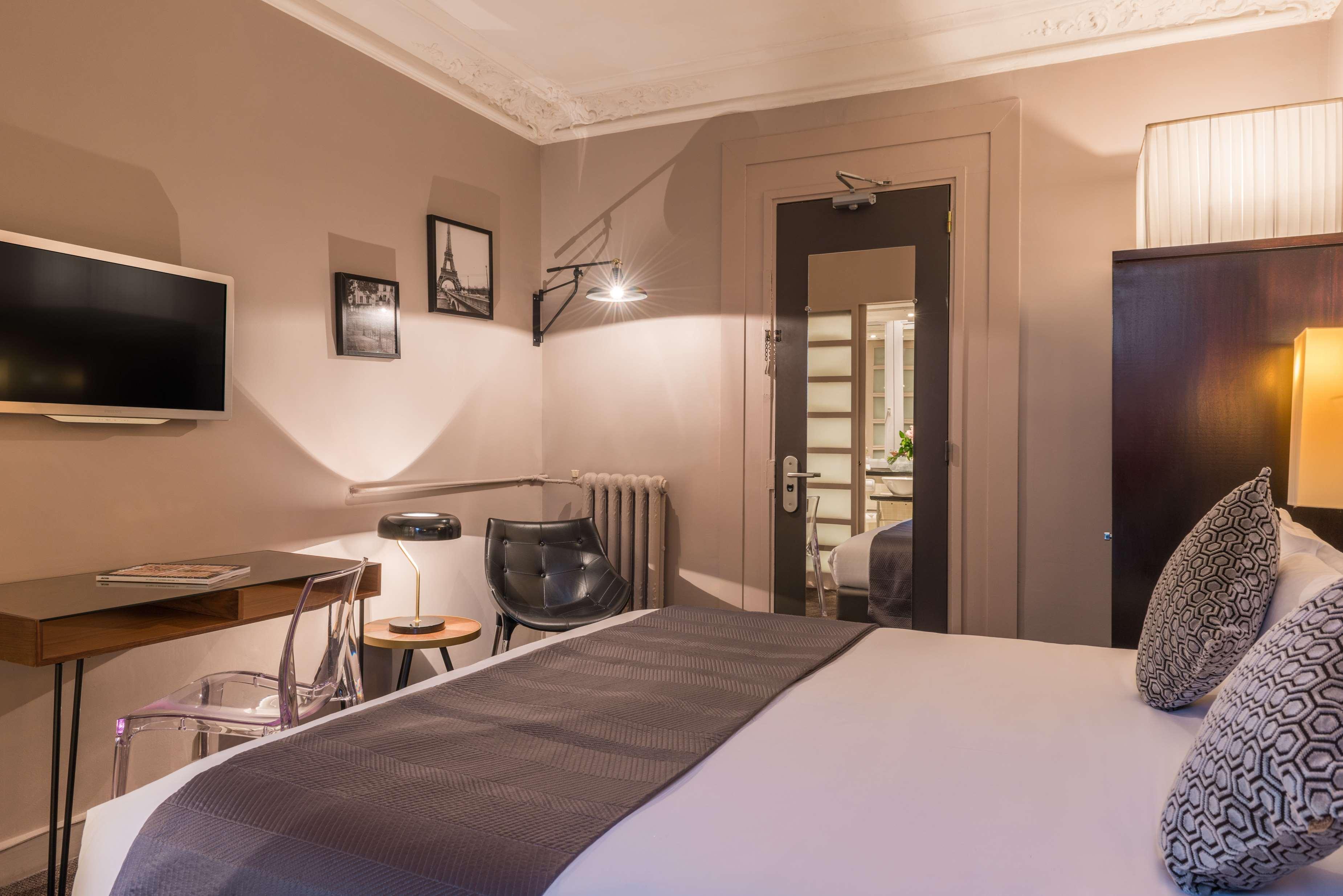 Double King Bed Non Smoking