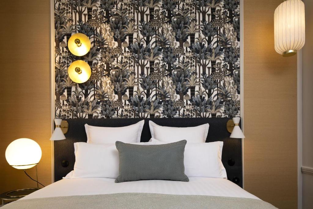 Double Single One Bed