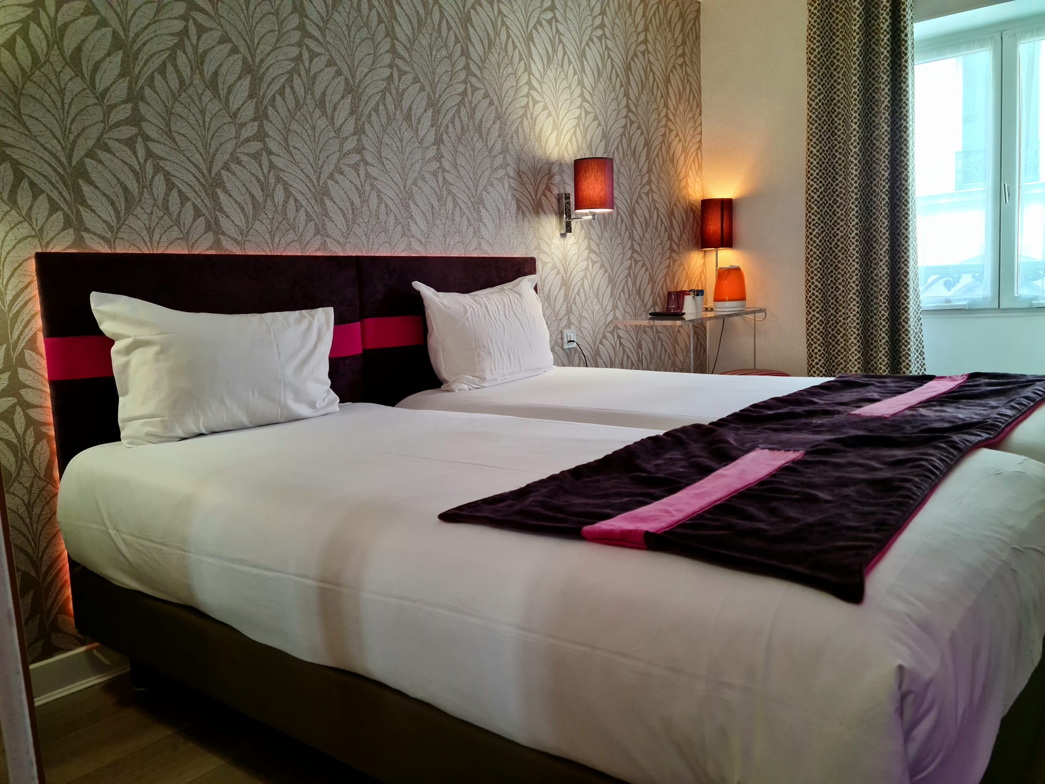 Double or Twin Standard