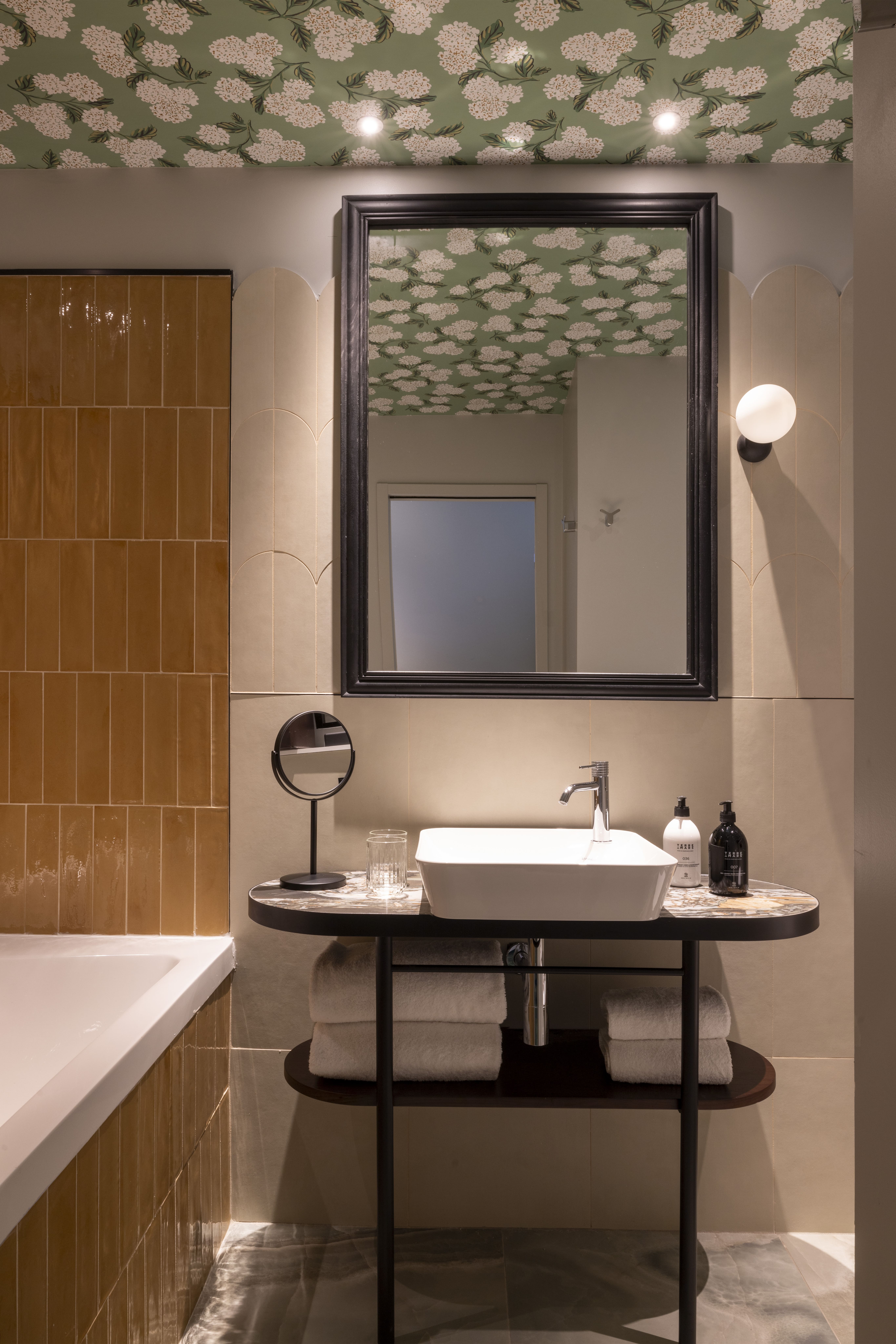 Double or Twin Deluxe