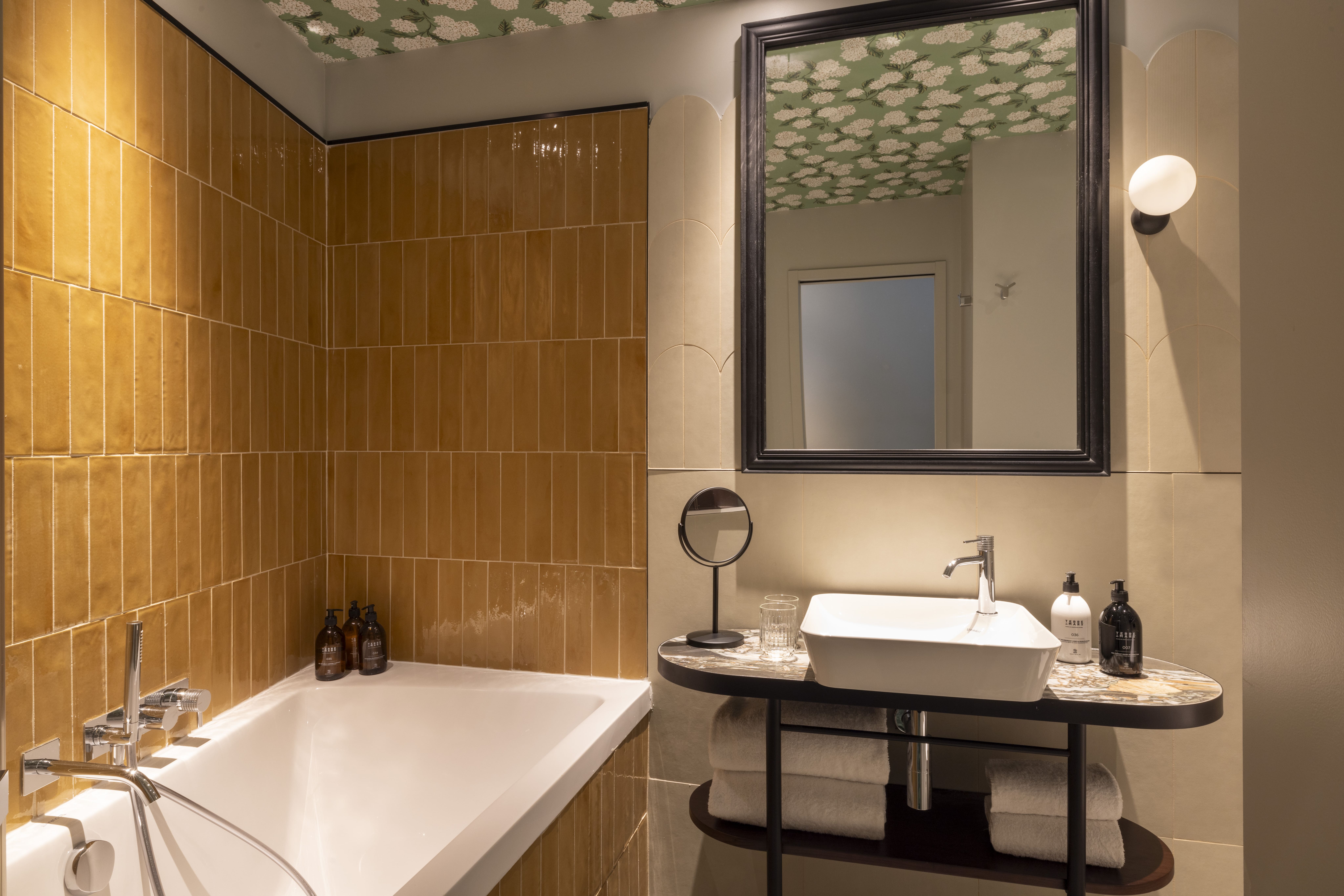 Double or Twin Deluxe