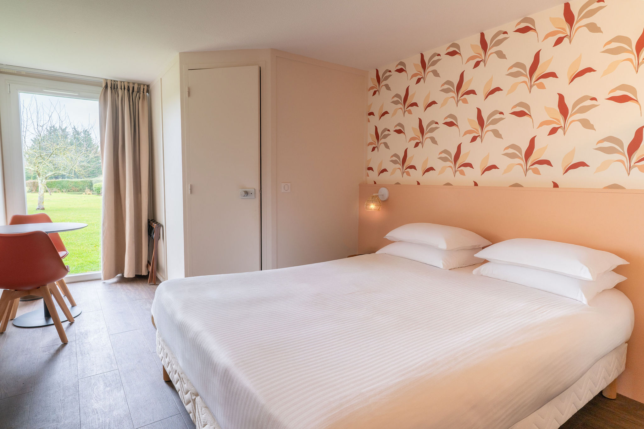 Double or Twin Standard