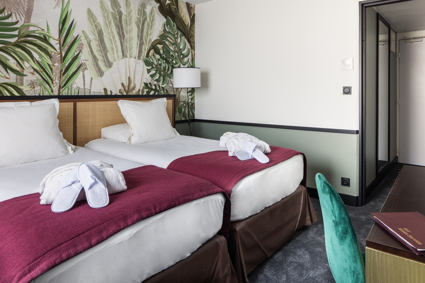 Double or Twin Deluxe