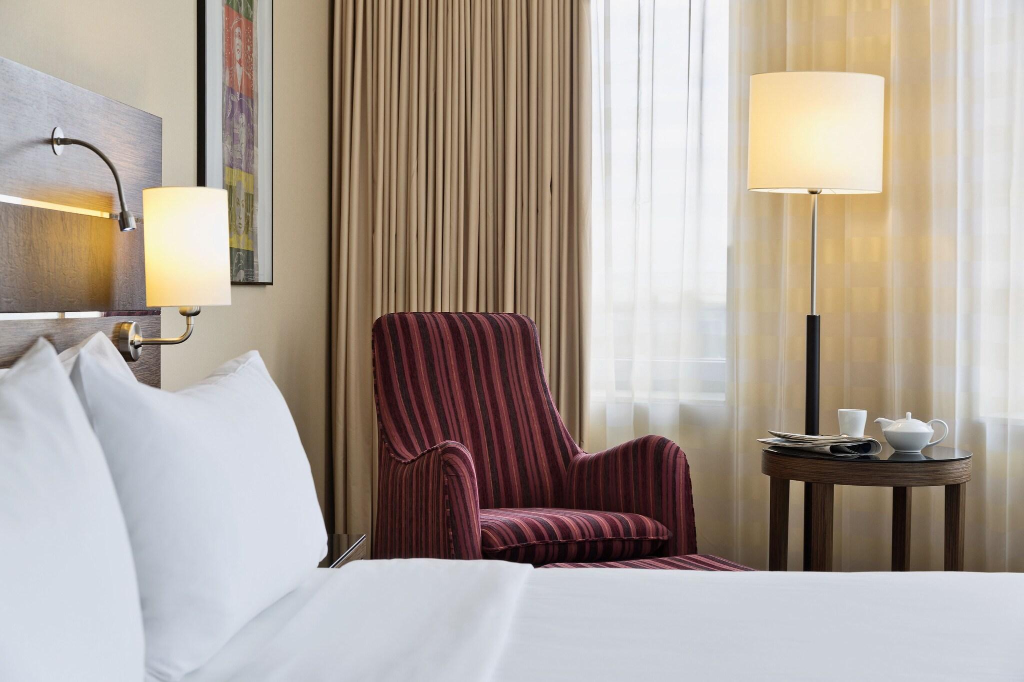 Suite One Bedroom with Views