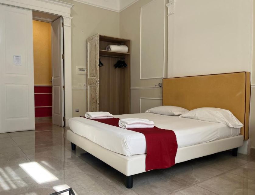 Double or Twin Standard