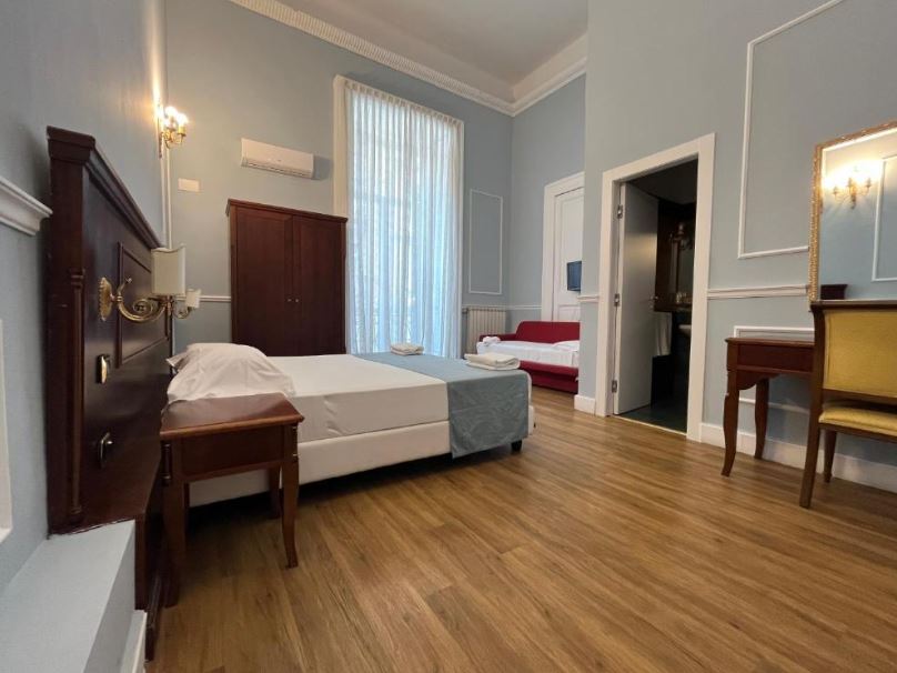 Double or Twin Deluxe