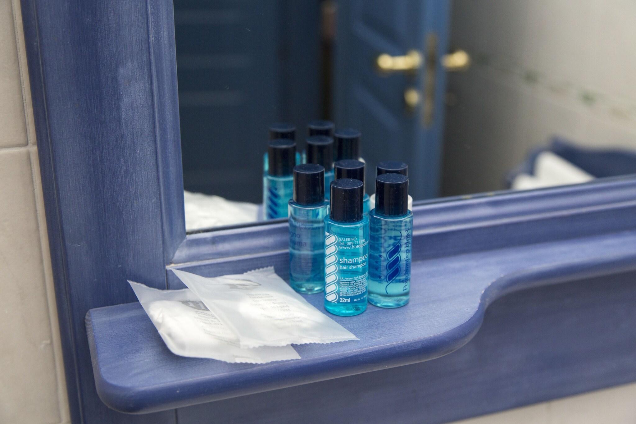 Quadruple King Size Bed