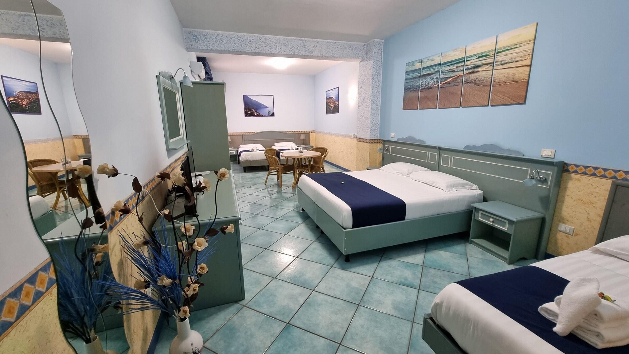 Quadruple King Size Bed