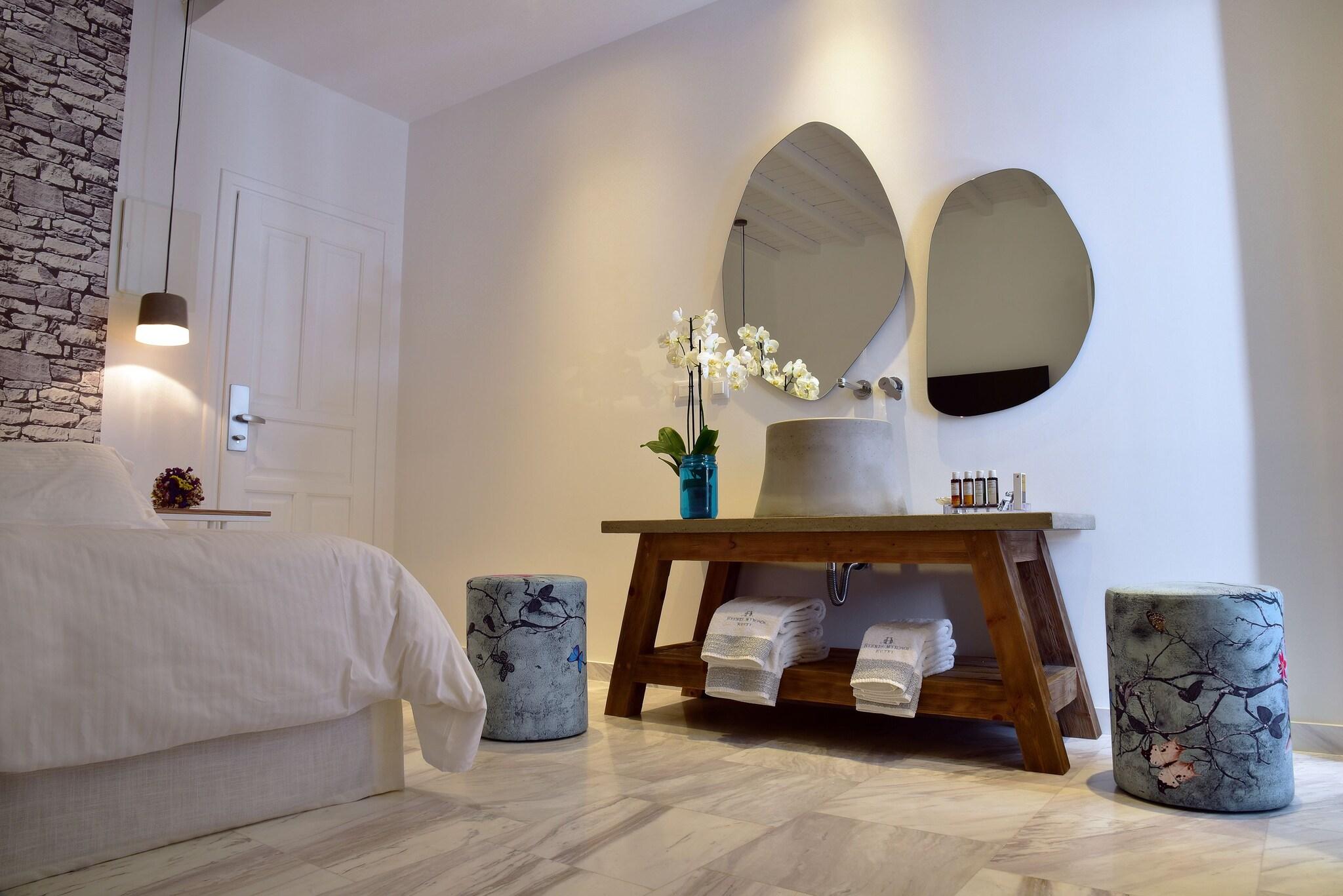 Double Queen Size Bed