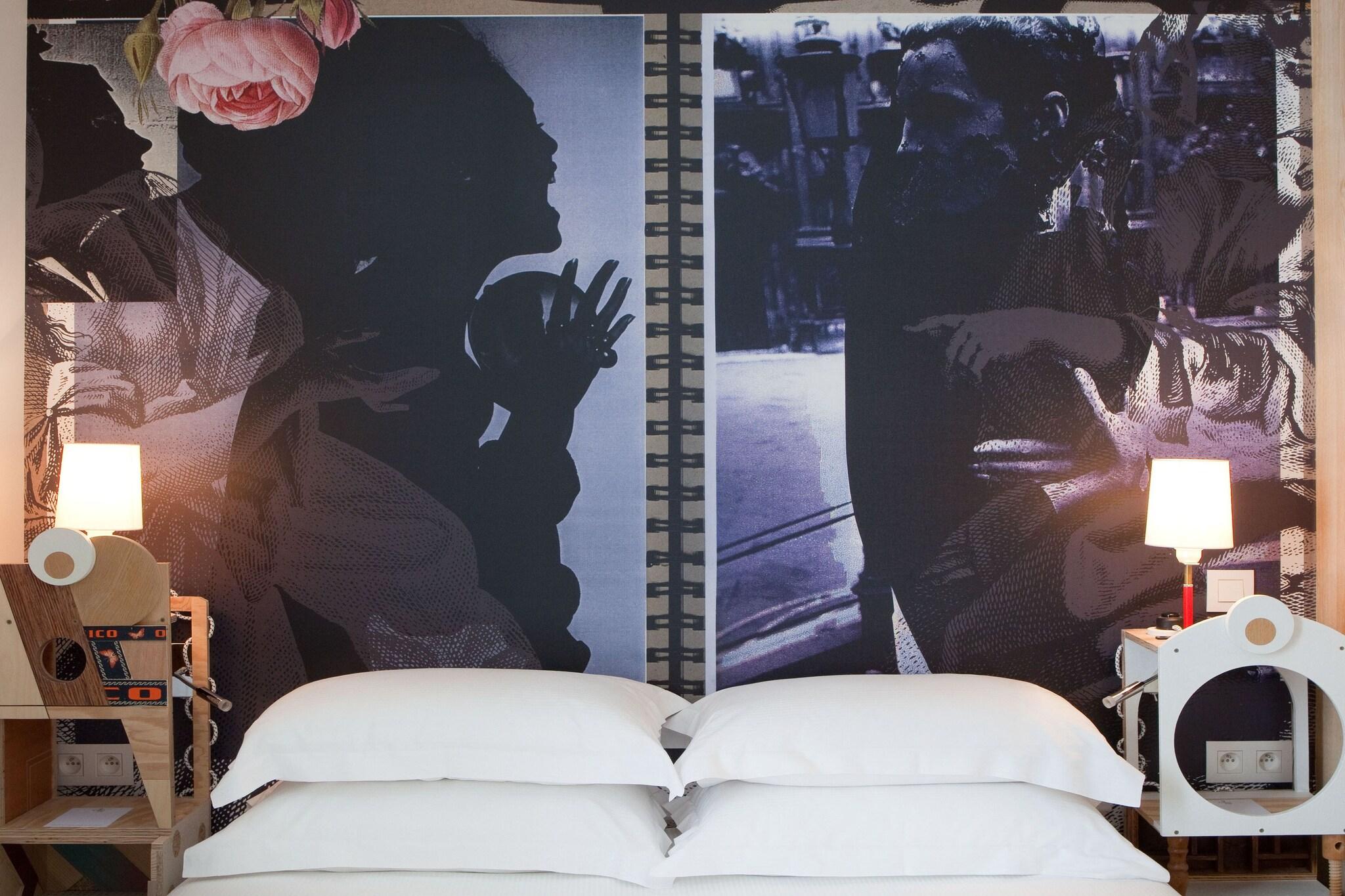 Suite Queen Size Bed