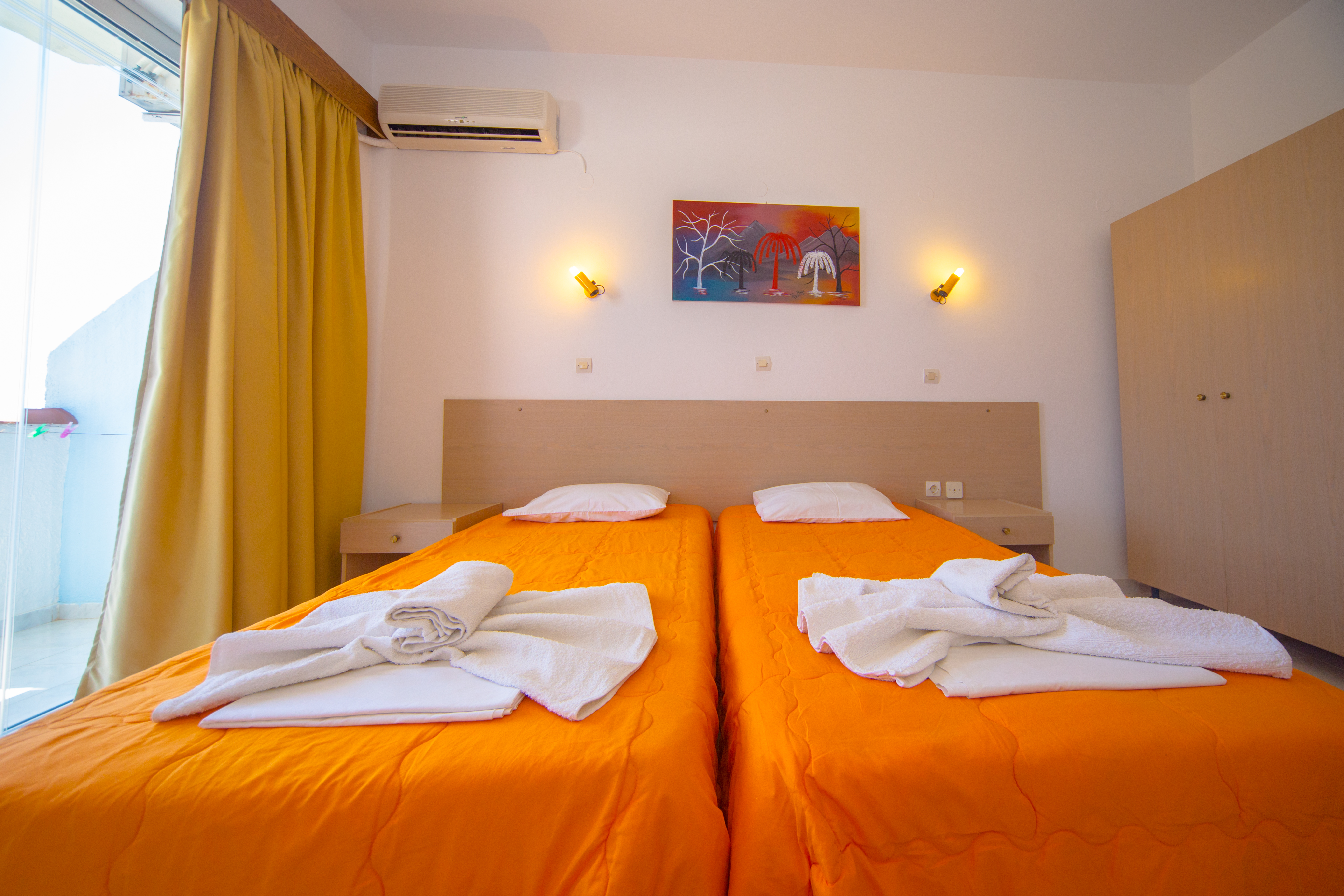 Apartment Capacity 4