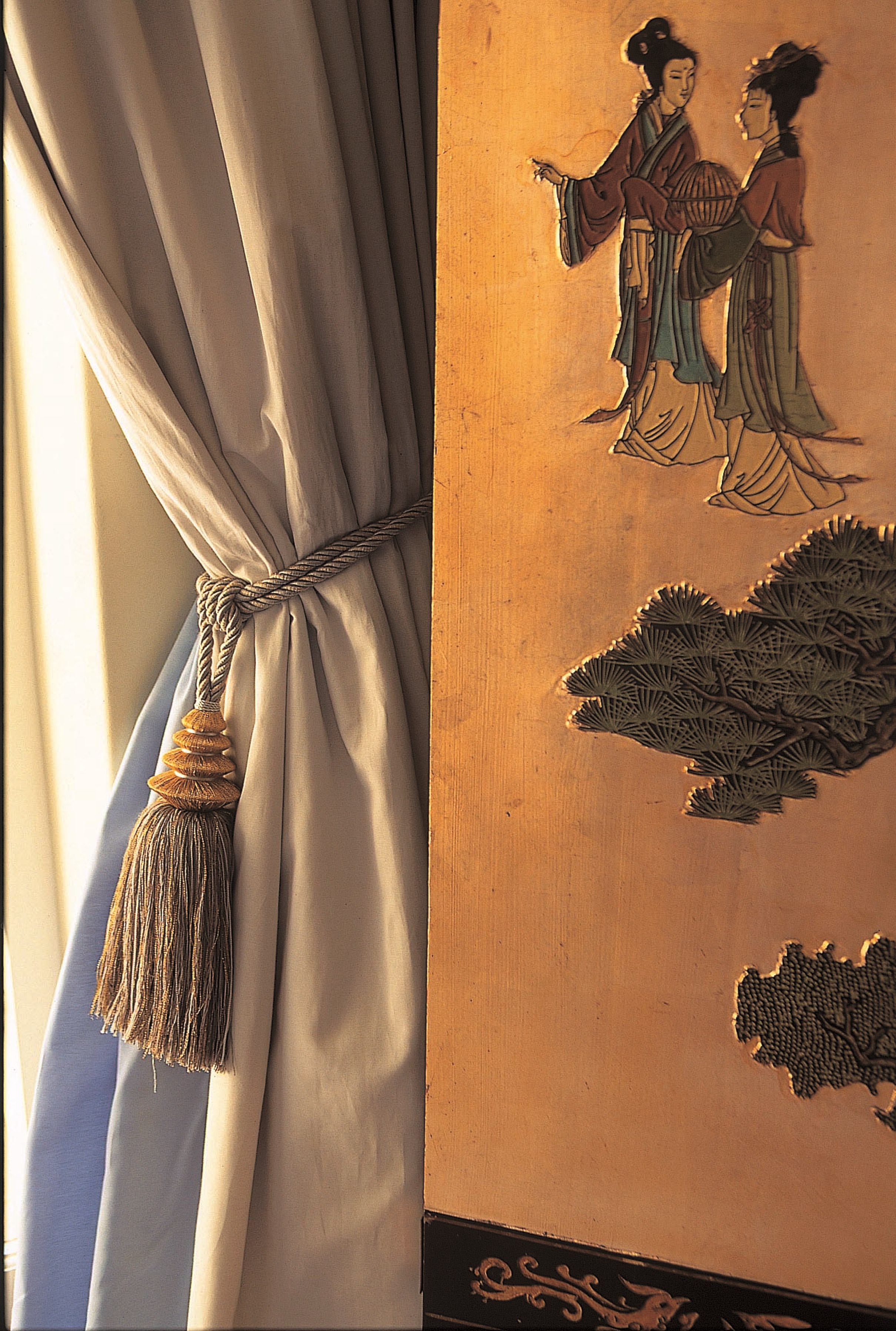 Double King Bed One Bedroom 