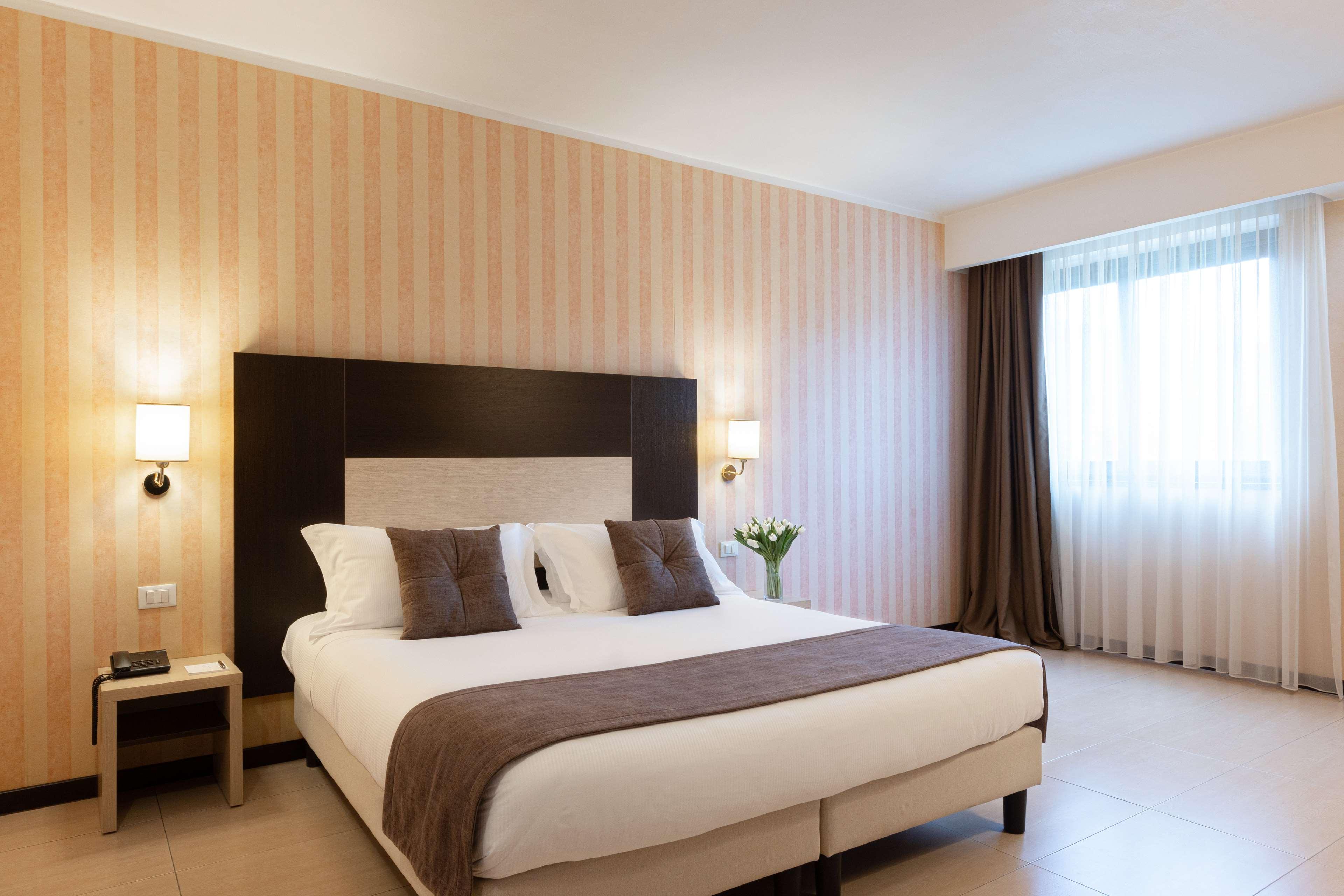 Double or Twin Superior