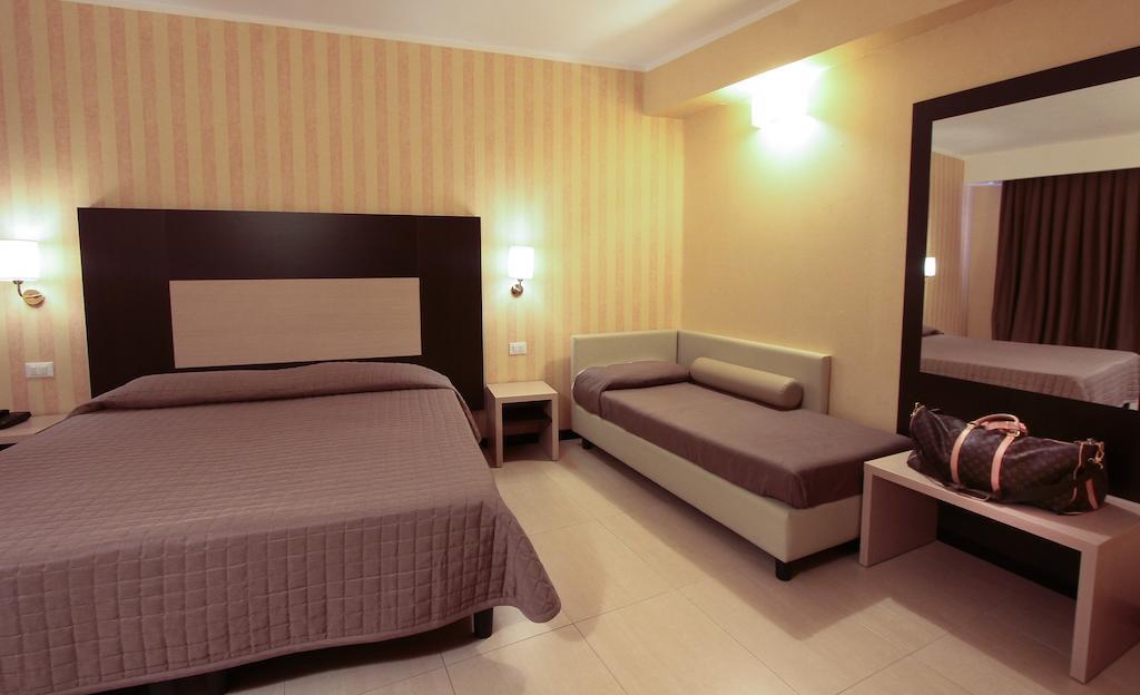 Family Room Standard