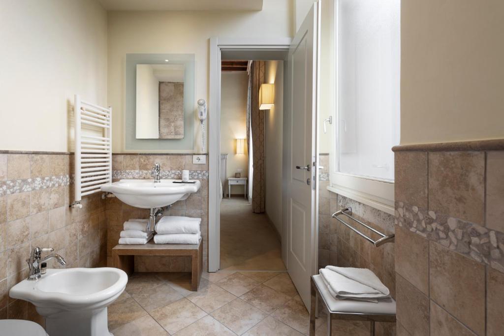 Double Single Superior