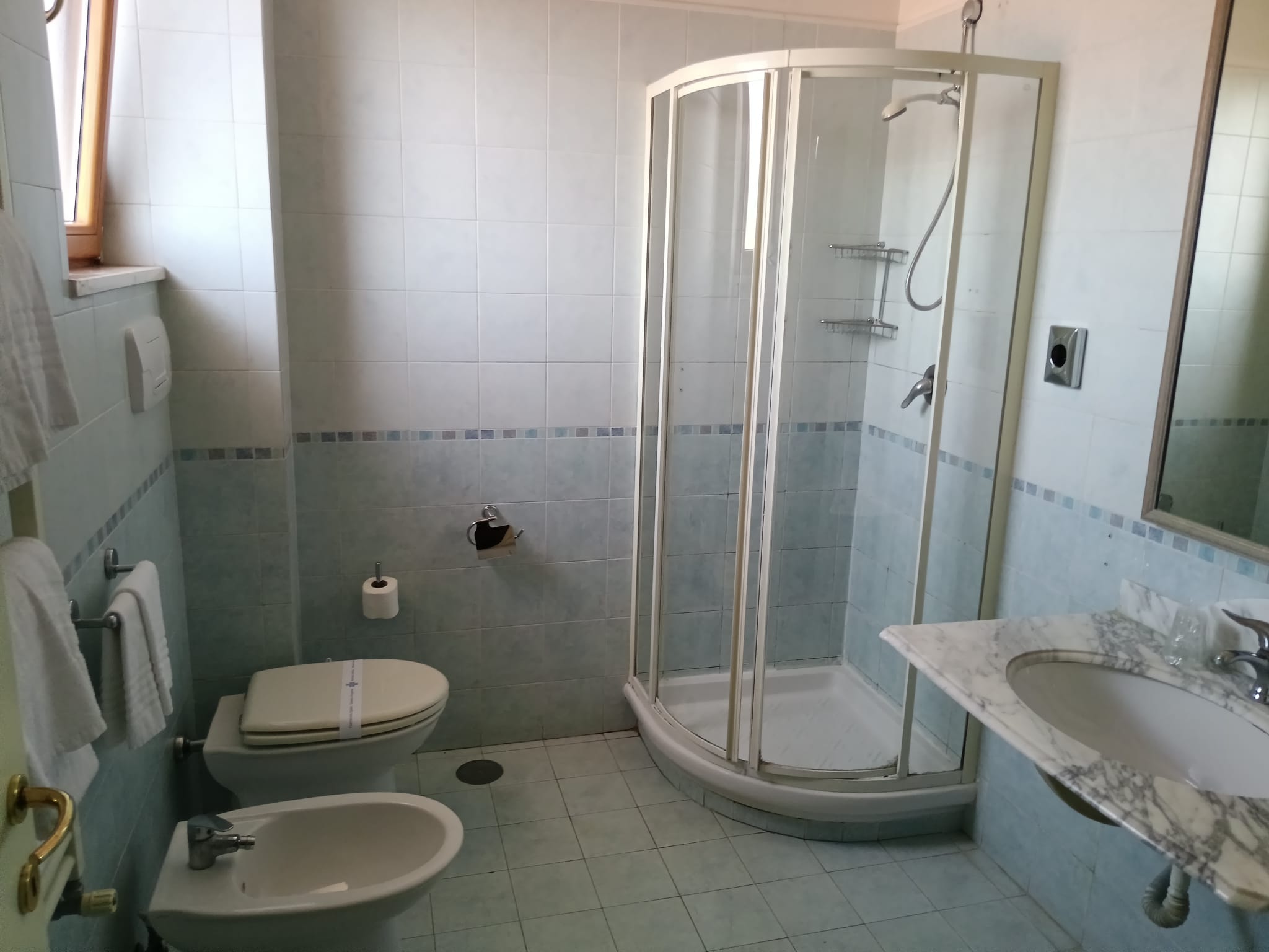 Double or Twin One Bed