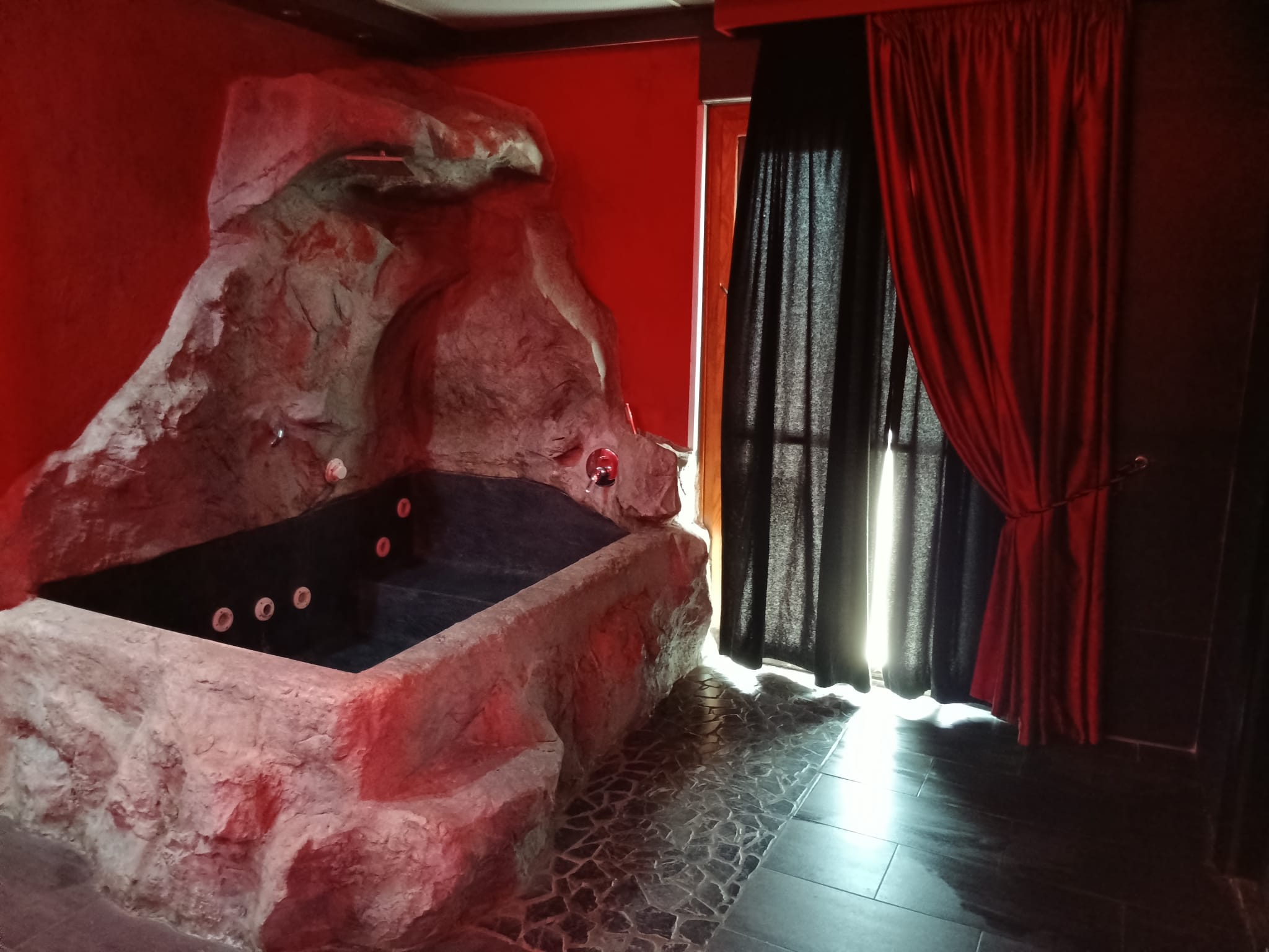 Suite Deluxe One Bed