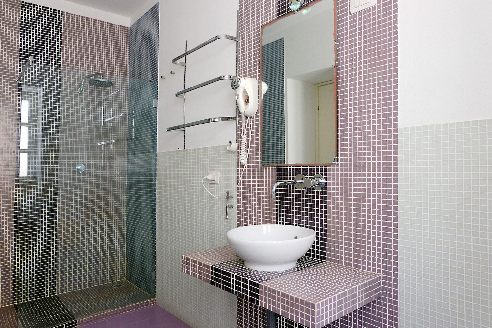 Double Queen Bed Non Smoking