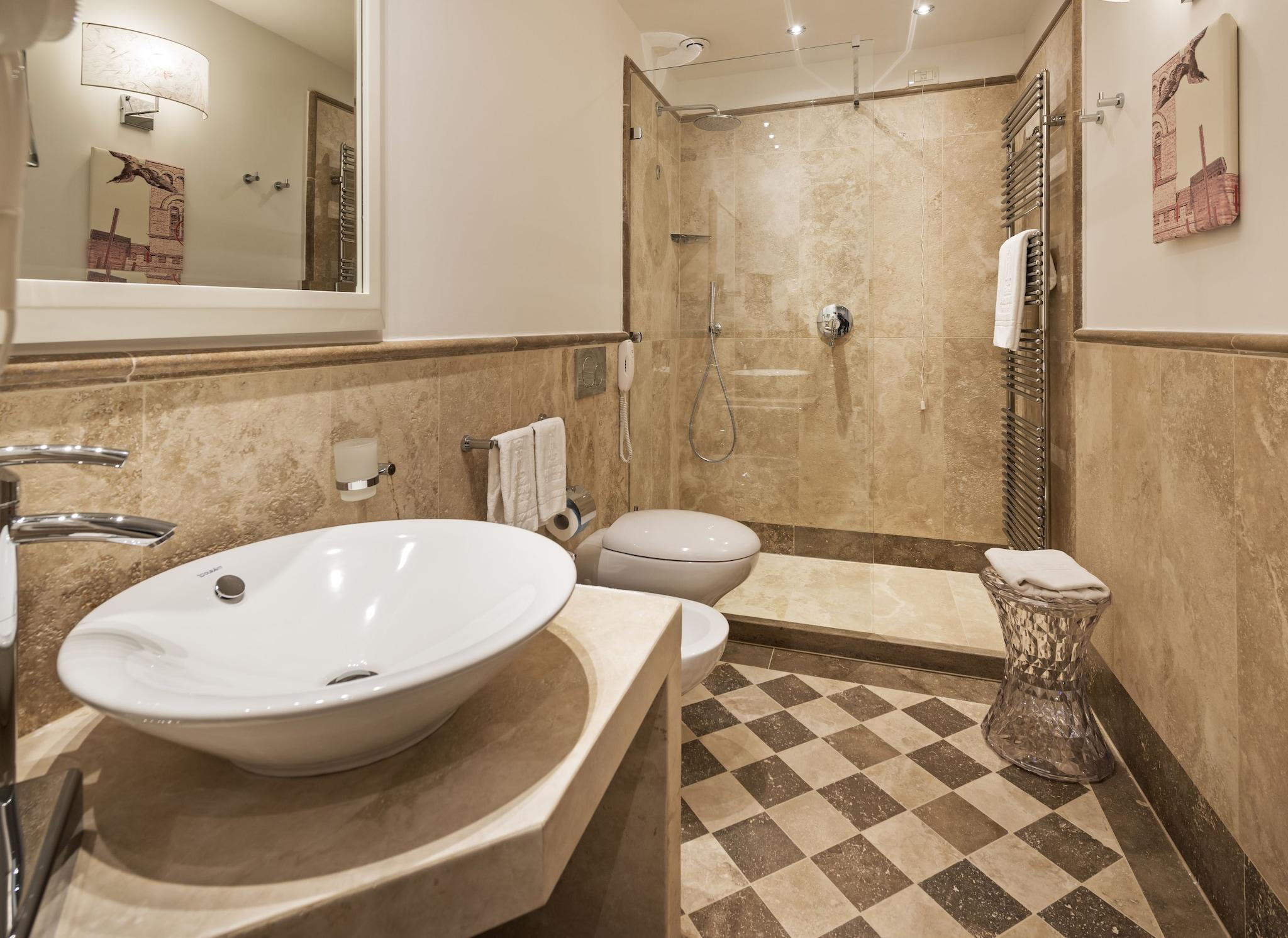 Apartment Deluxe Queen Bed