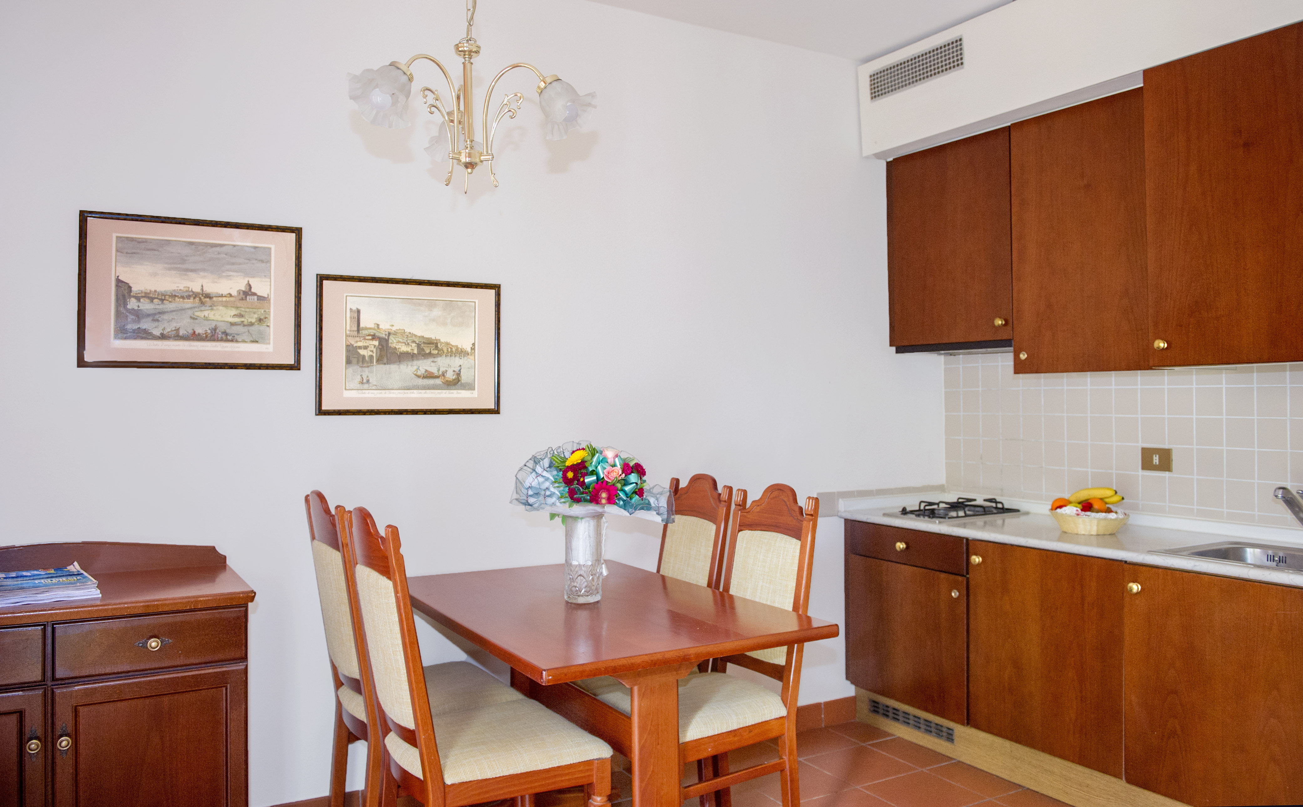 Apartment Capacity 4