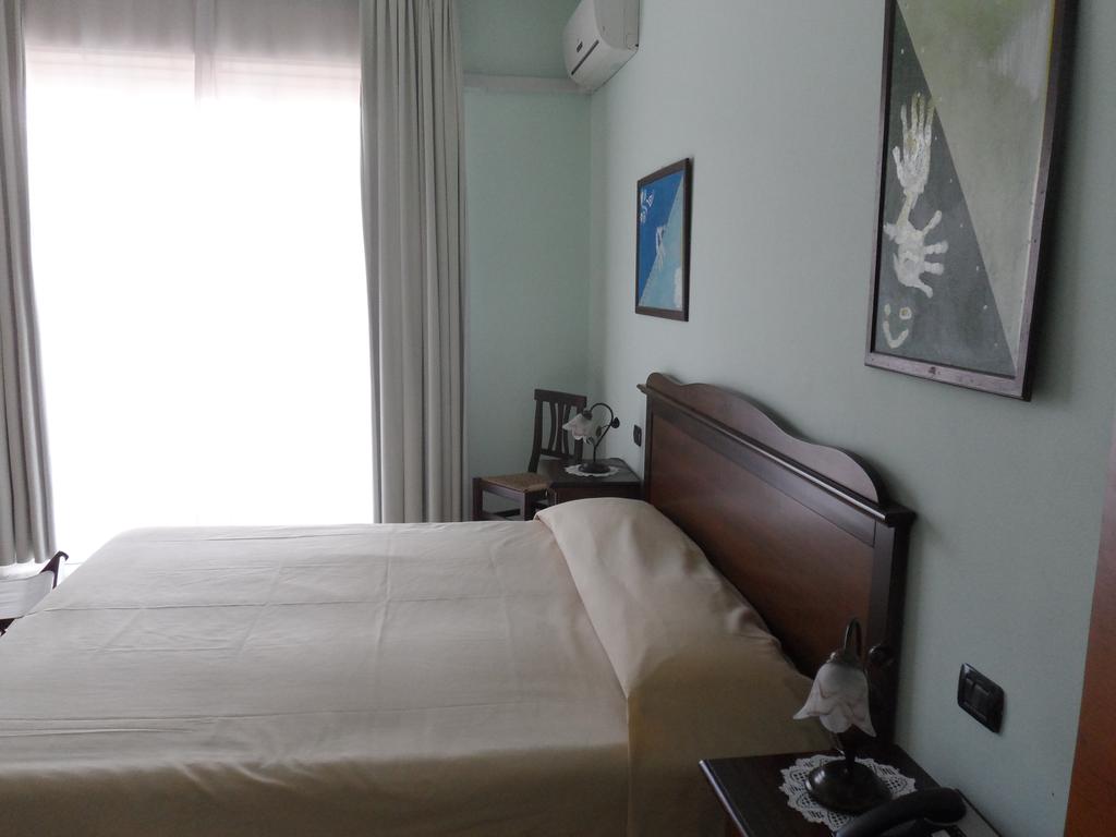 Double Single with Balcony