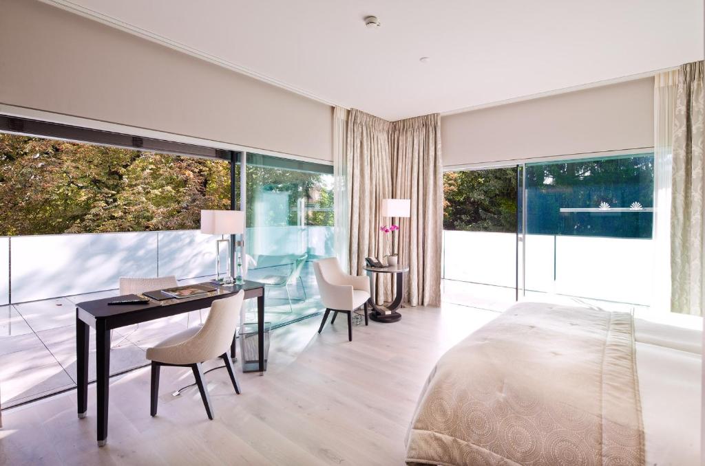 Double Deluxe with Terrace