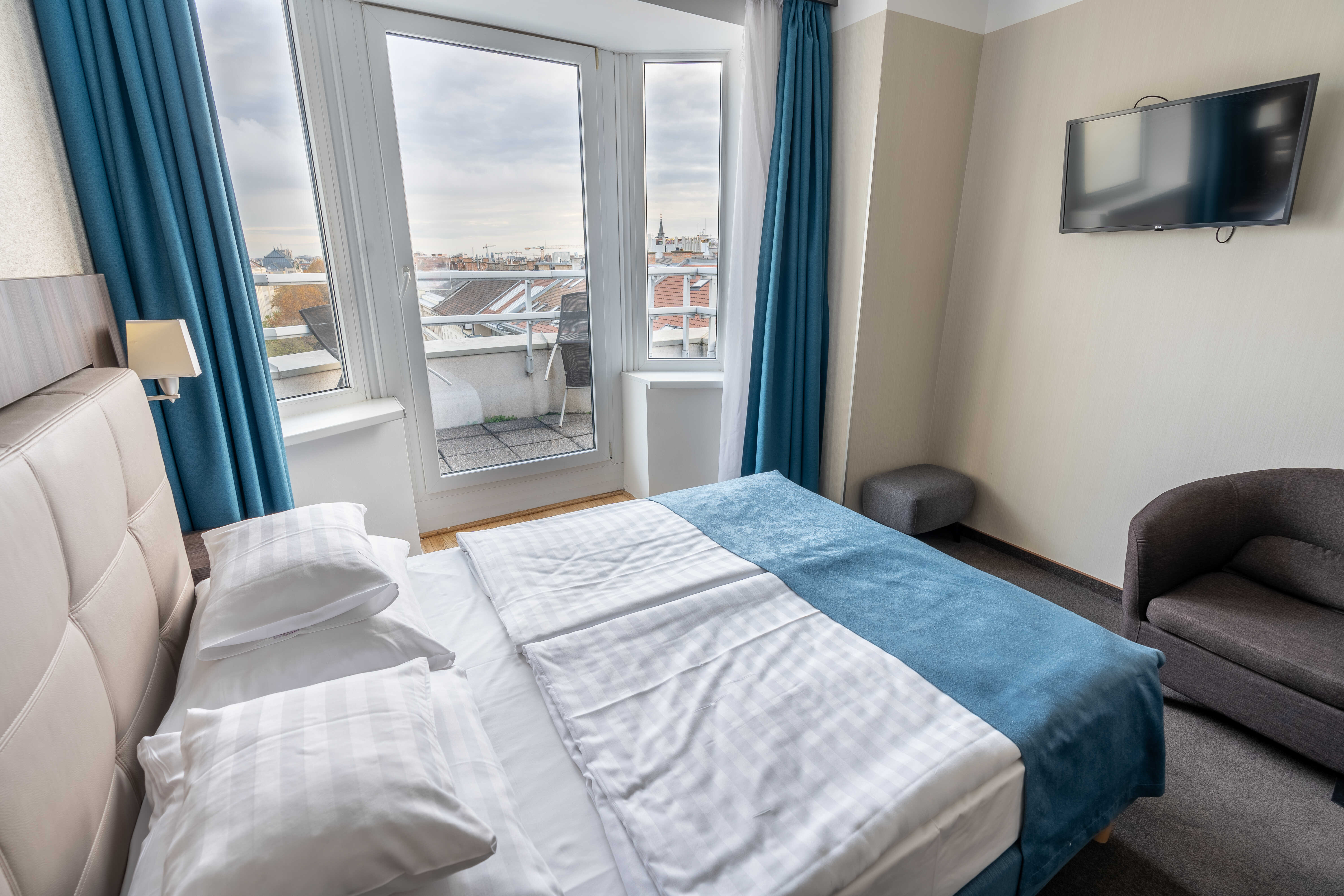 Double Superior with Balcony