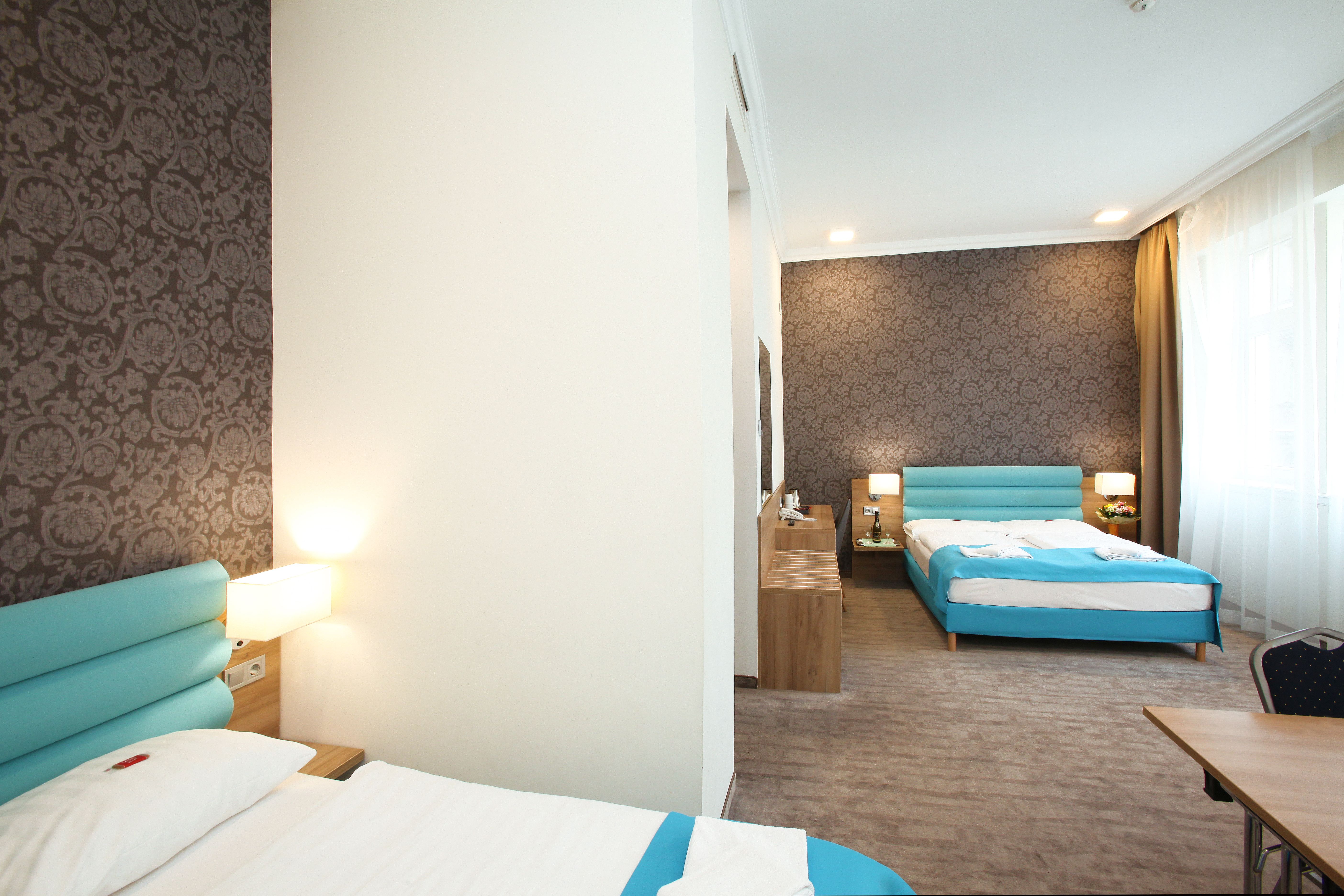 Double or Twin Superior