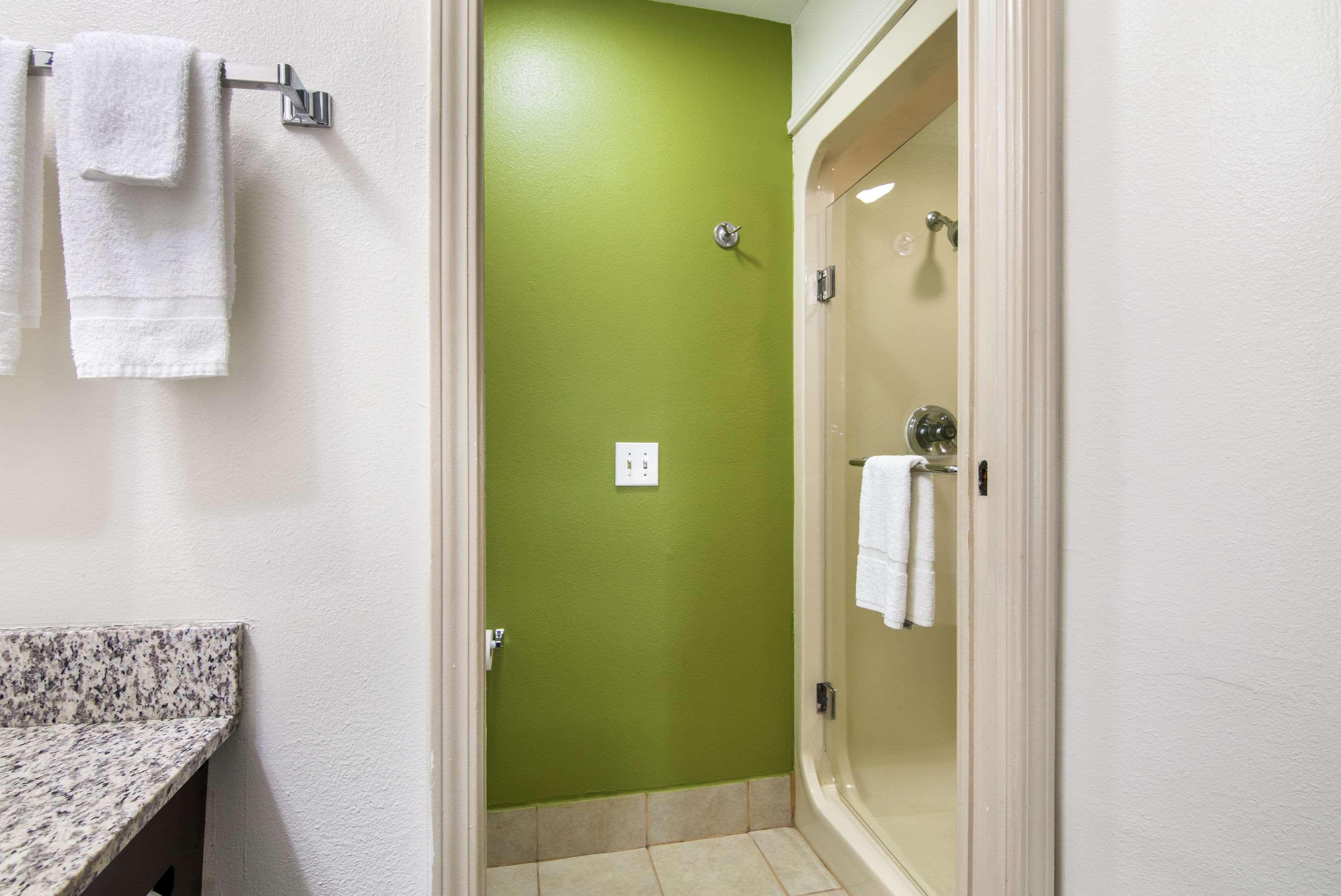 Double Two Double Beds Non Smoking