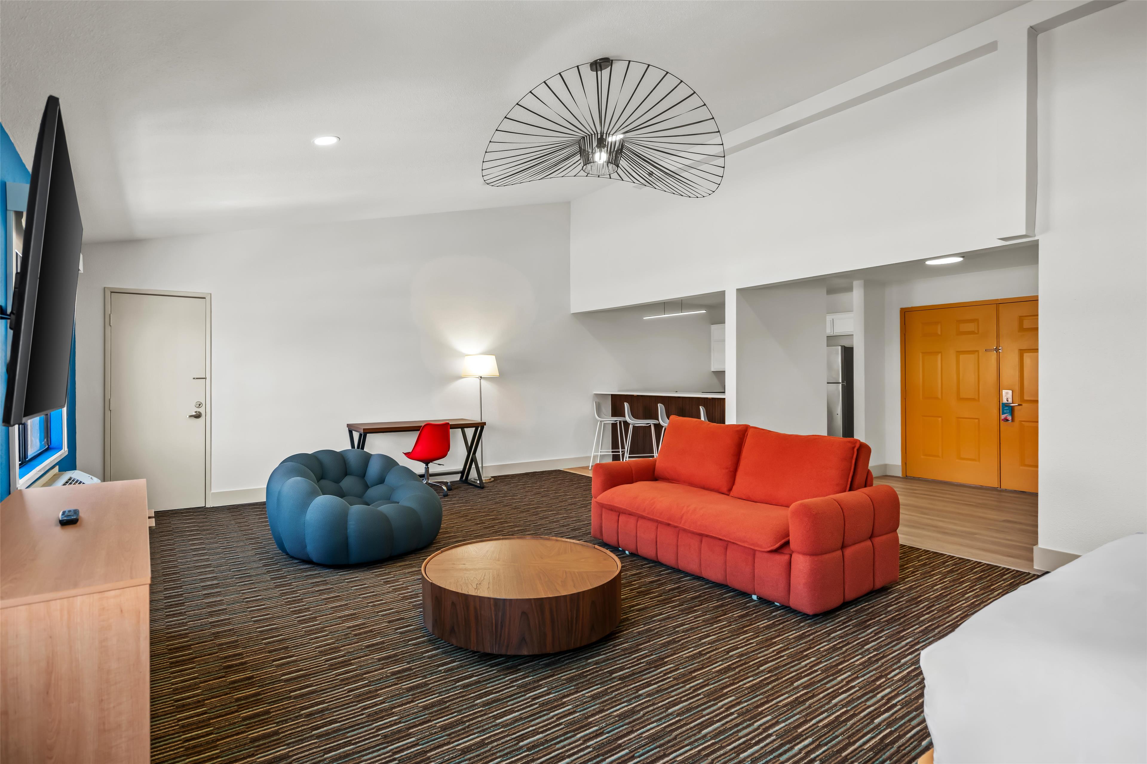 Junior Suite Premium King Bed