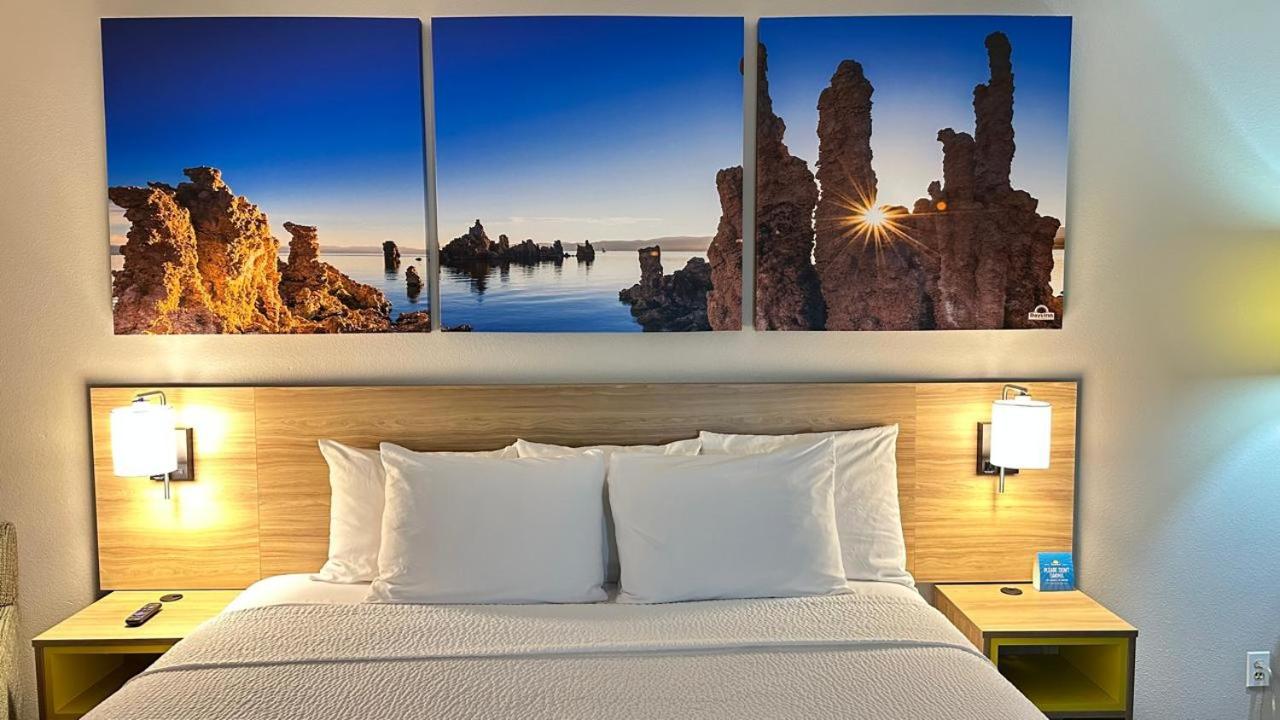 Double Queen Size Bed