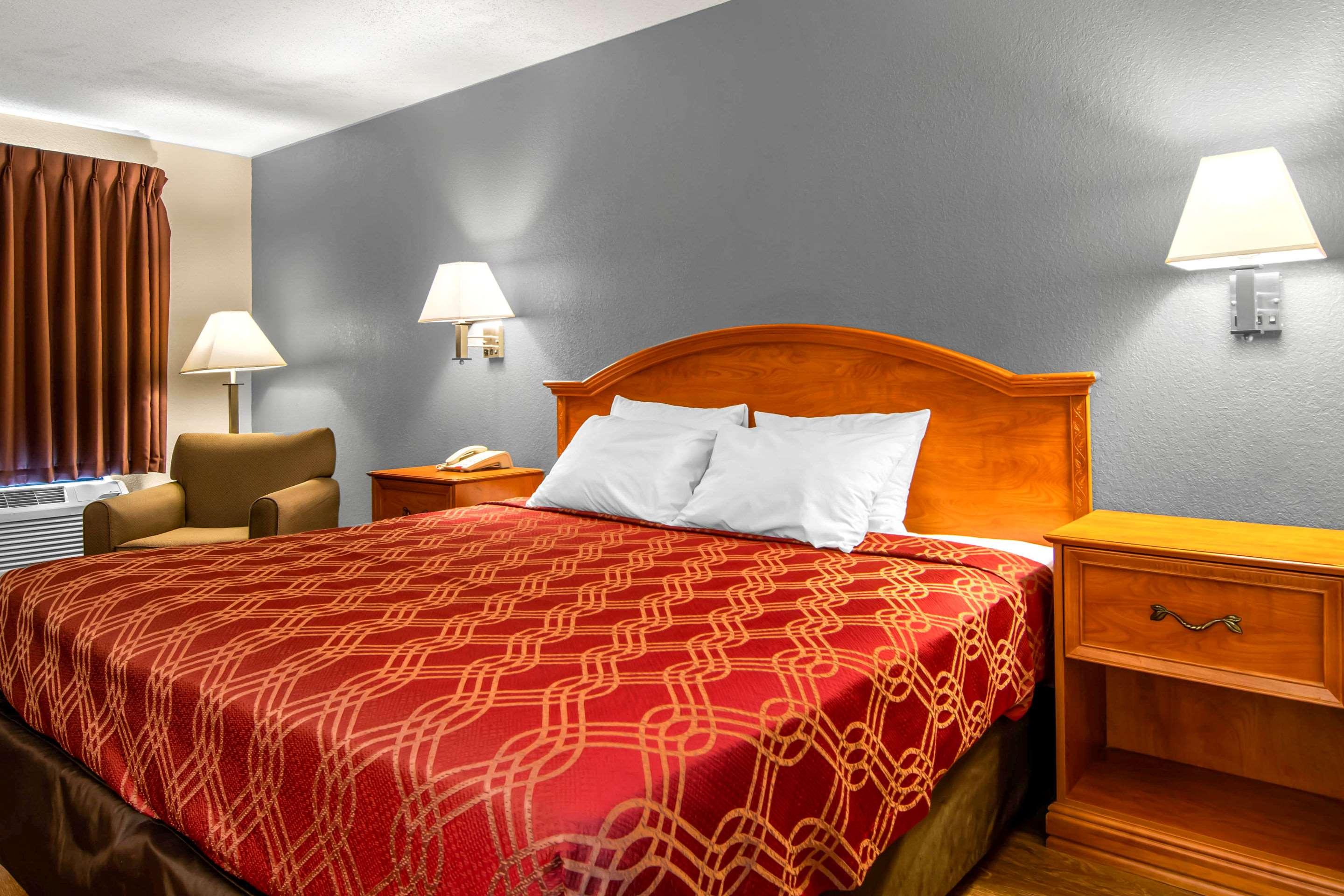 Double King Bed Non Smoking