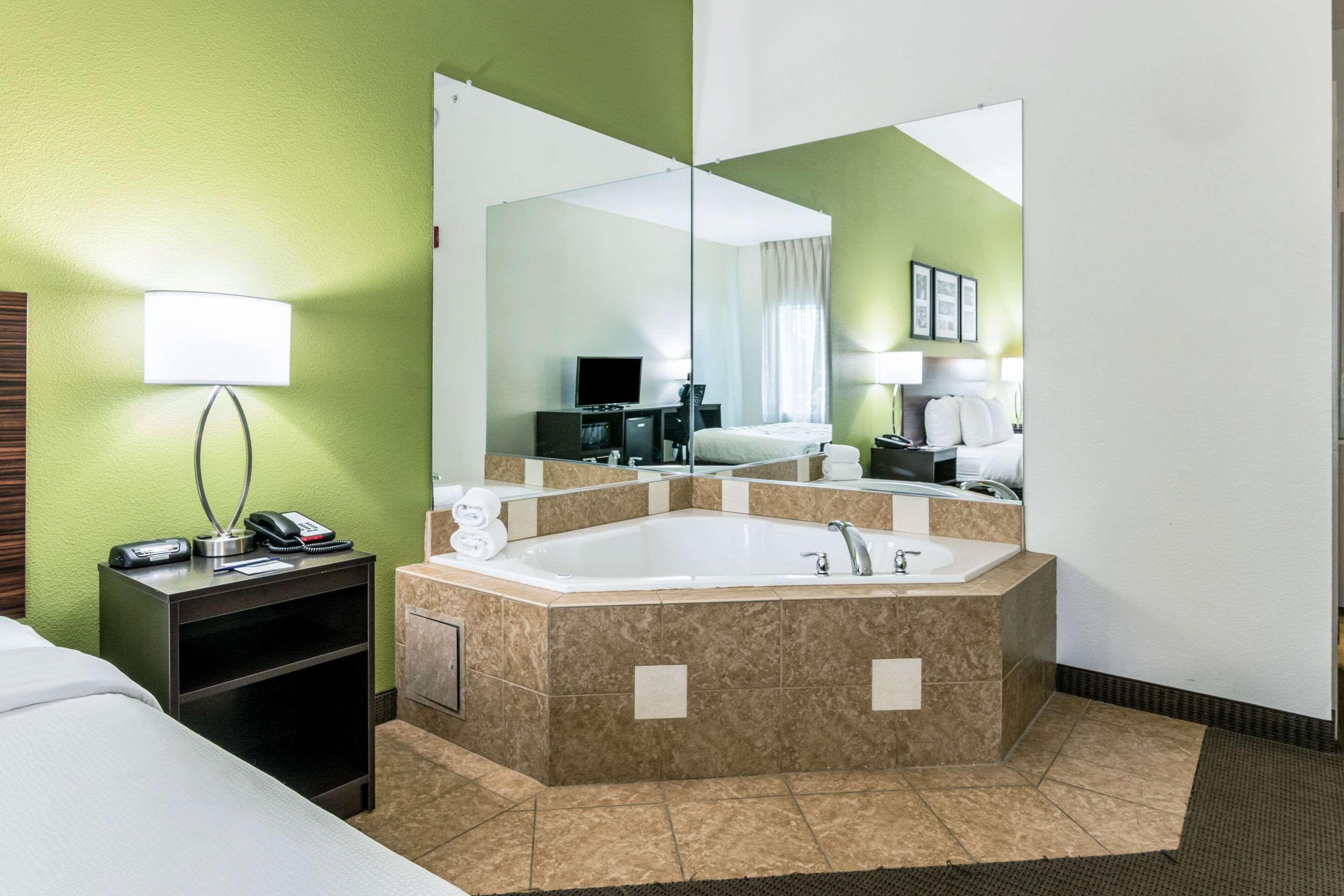 Suite King Bed Non Smoking