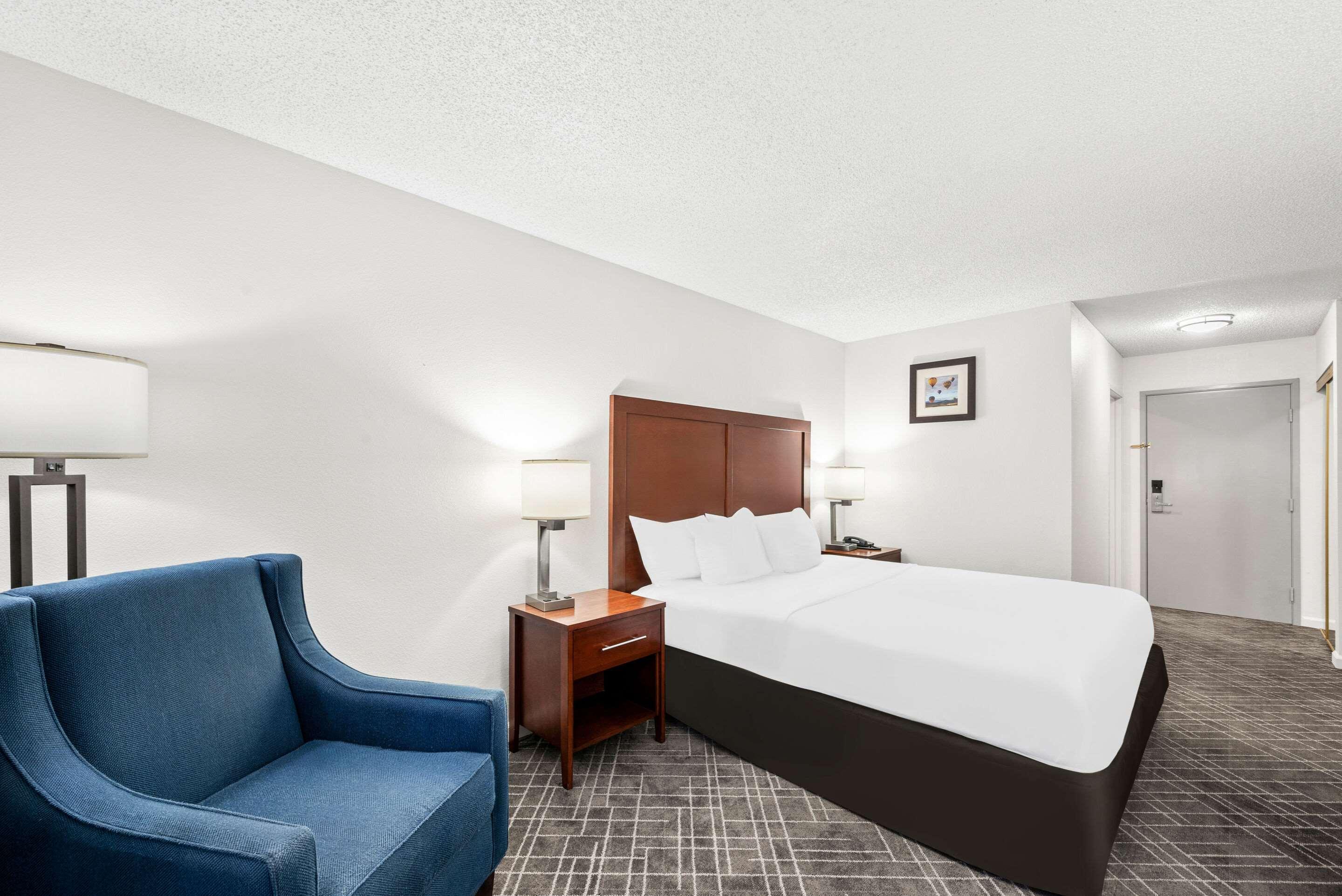 Double Accessible King Size Bed