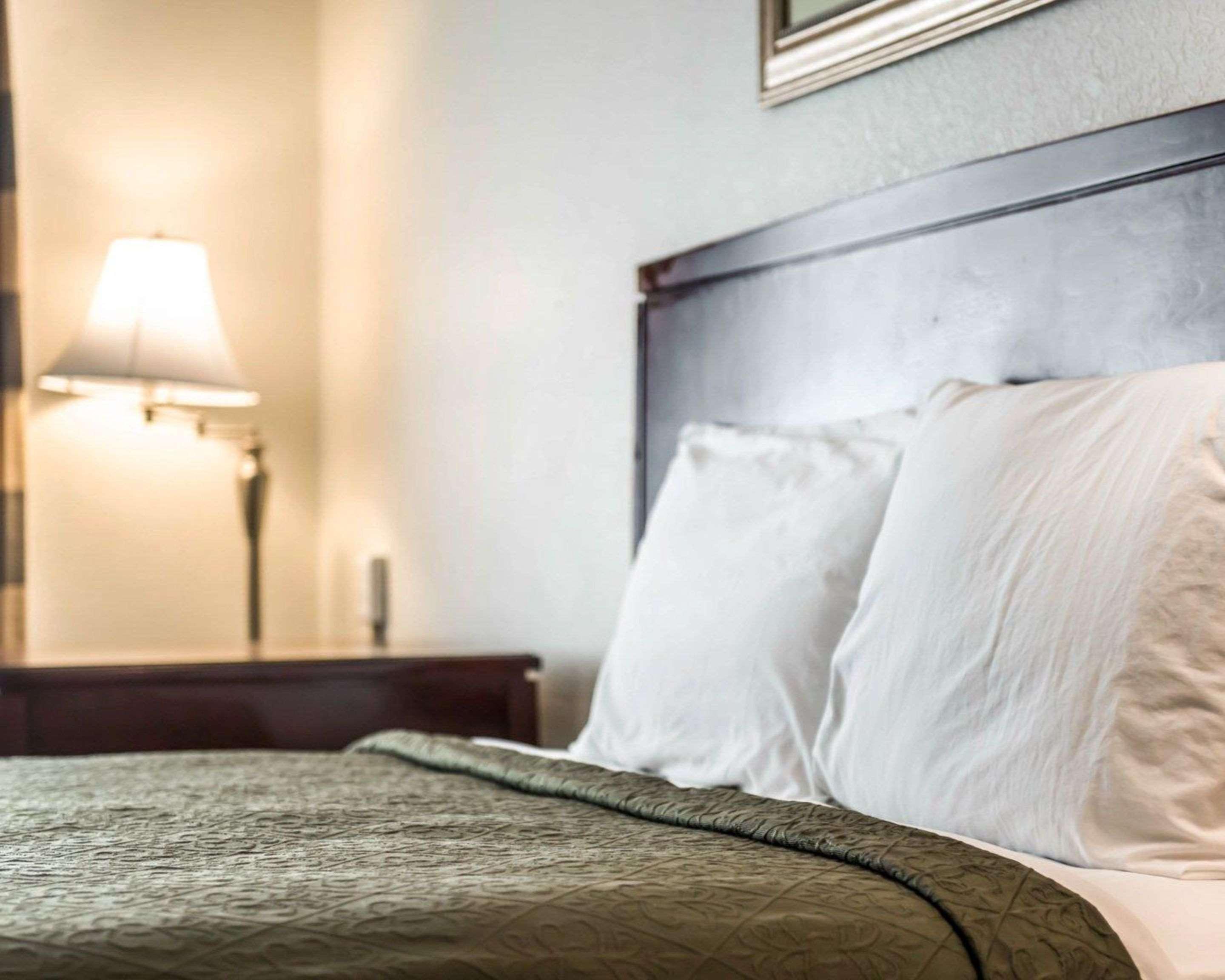 Double Queen Size Bed