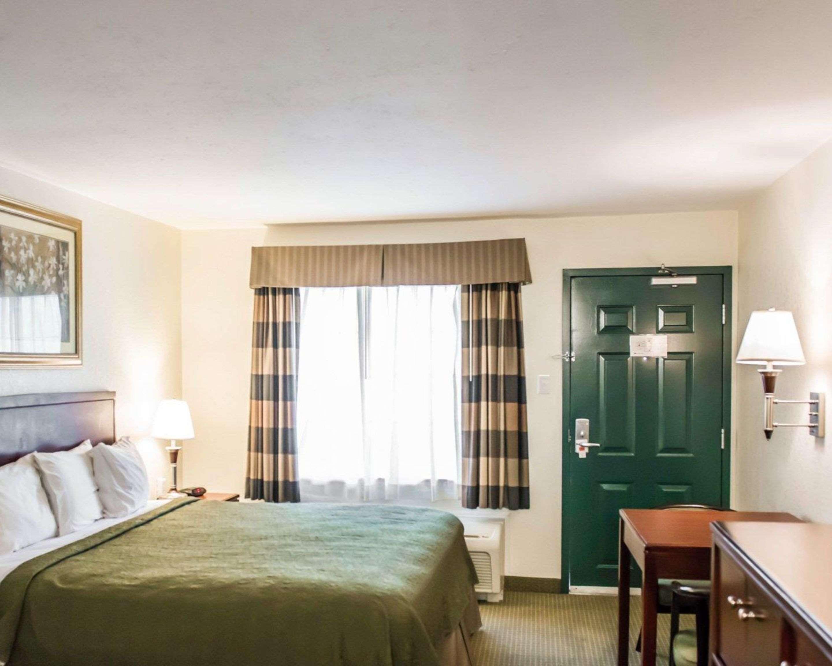 Double Queen Size Bed