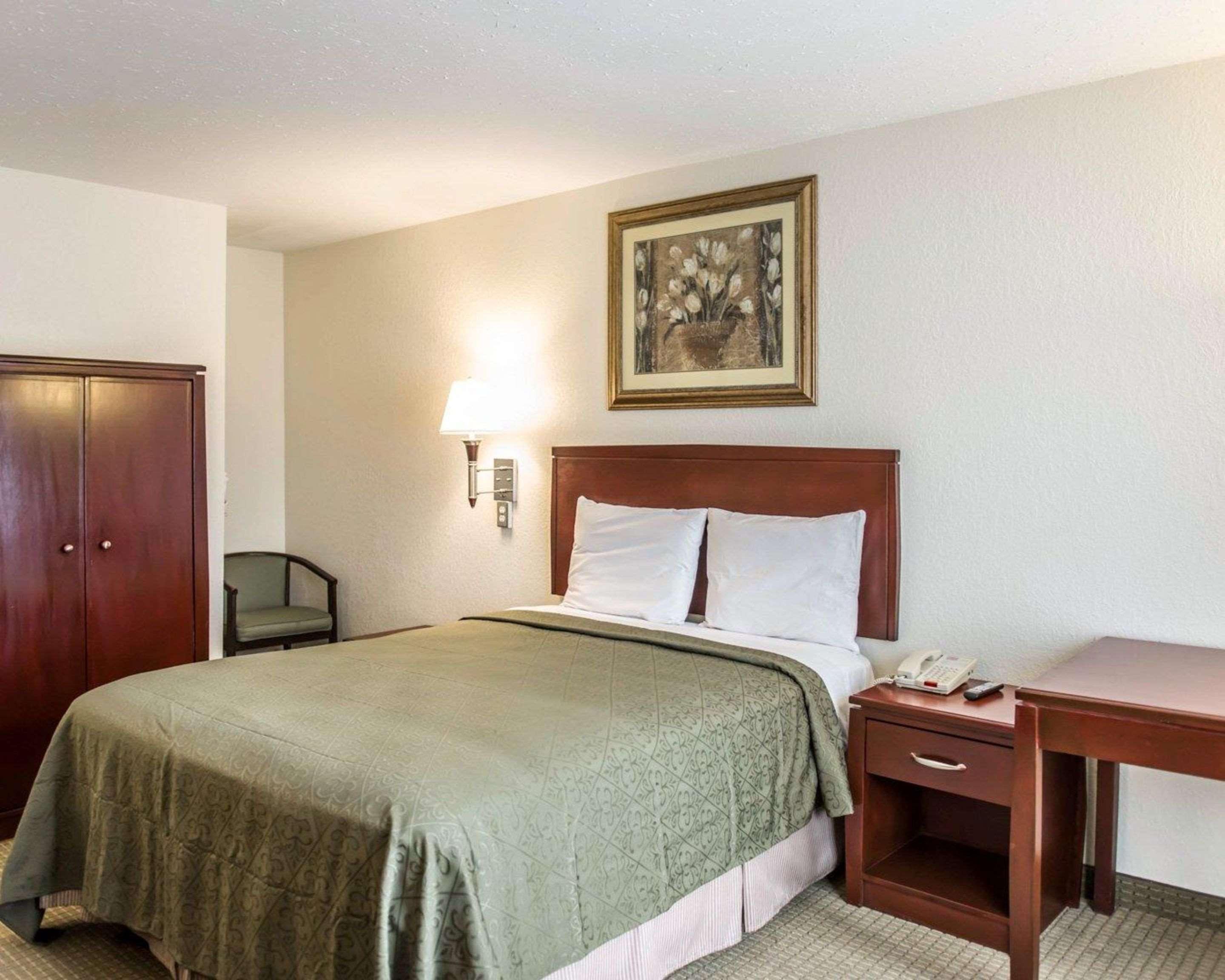 Double Queen Size Bed