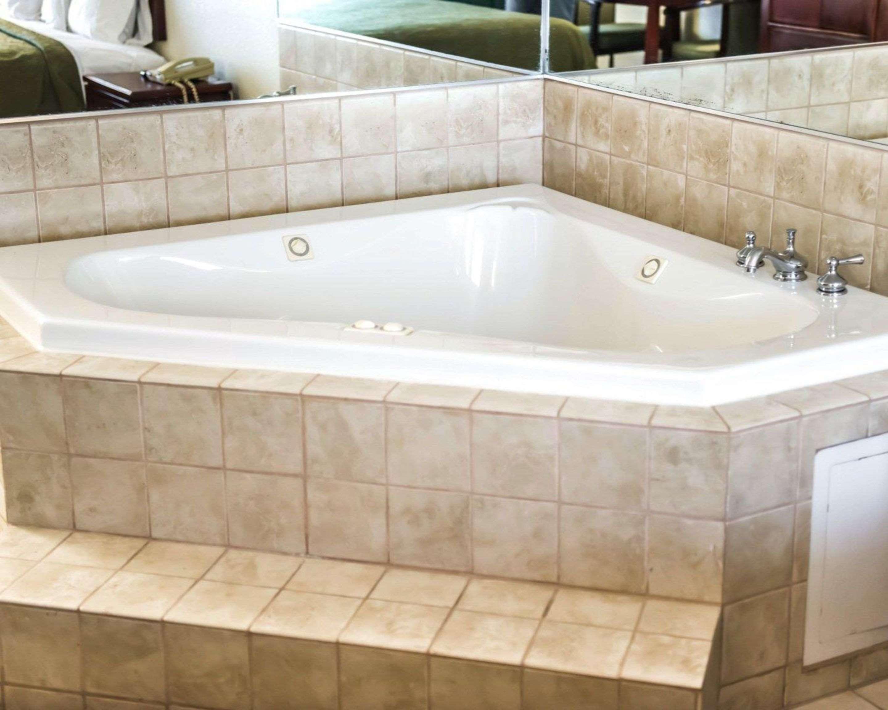 Double Two Queen Beds Non Smoking