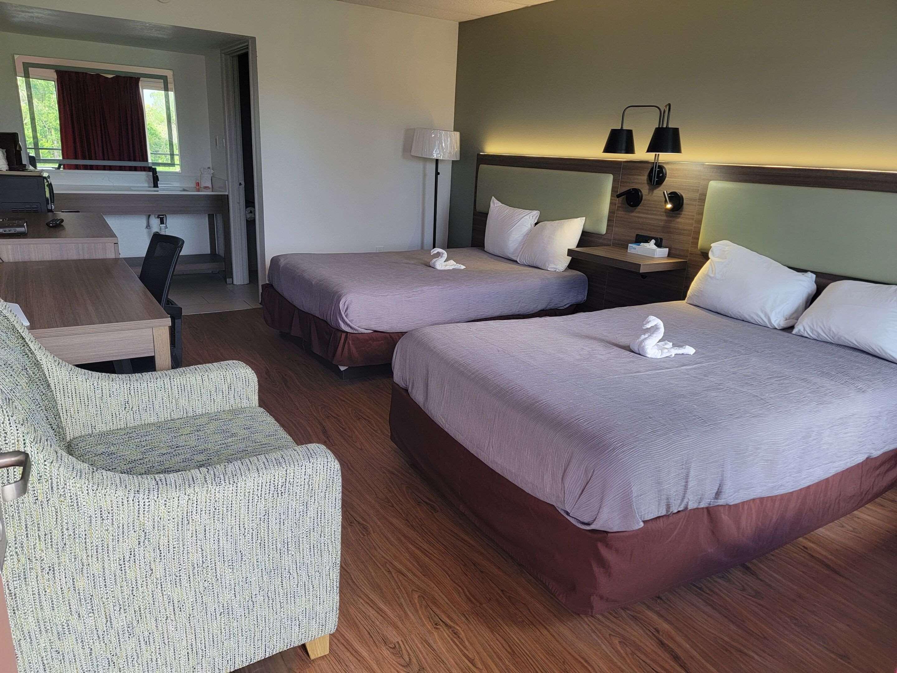 Double Two Double Beds Non Smoking