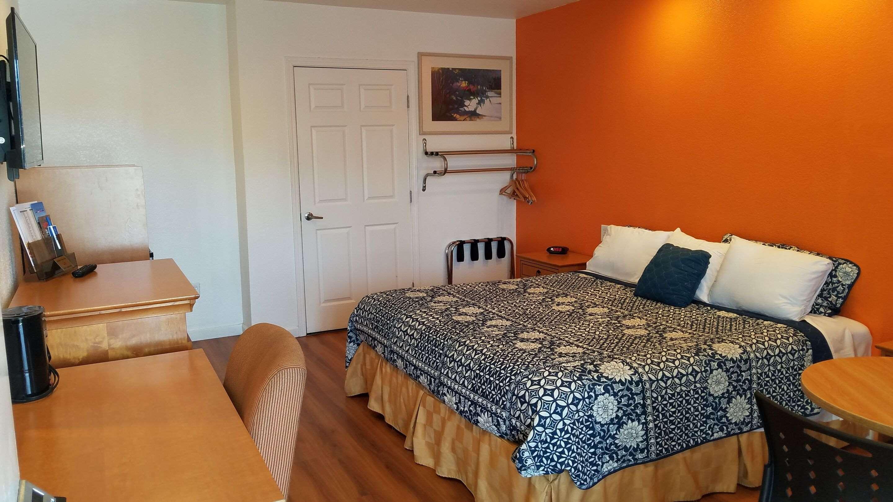 Double King Size Bed