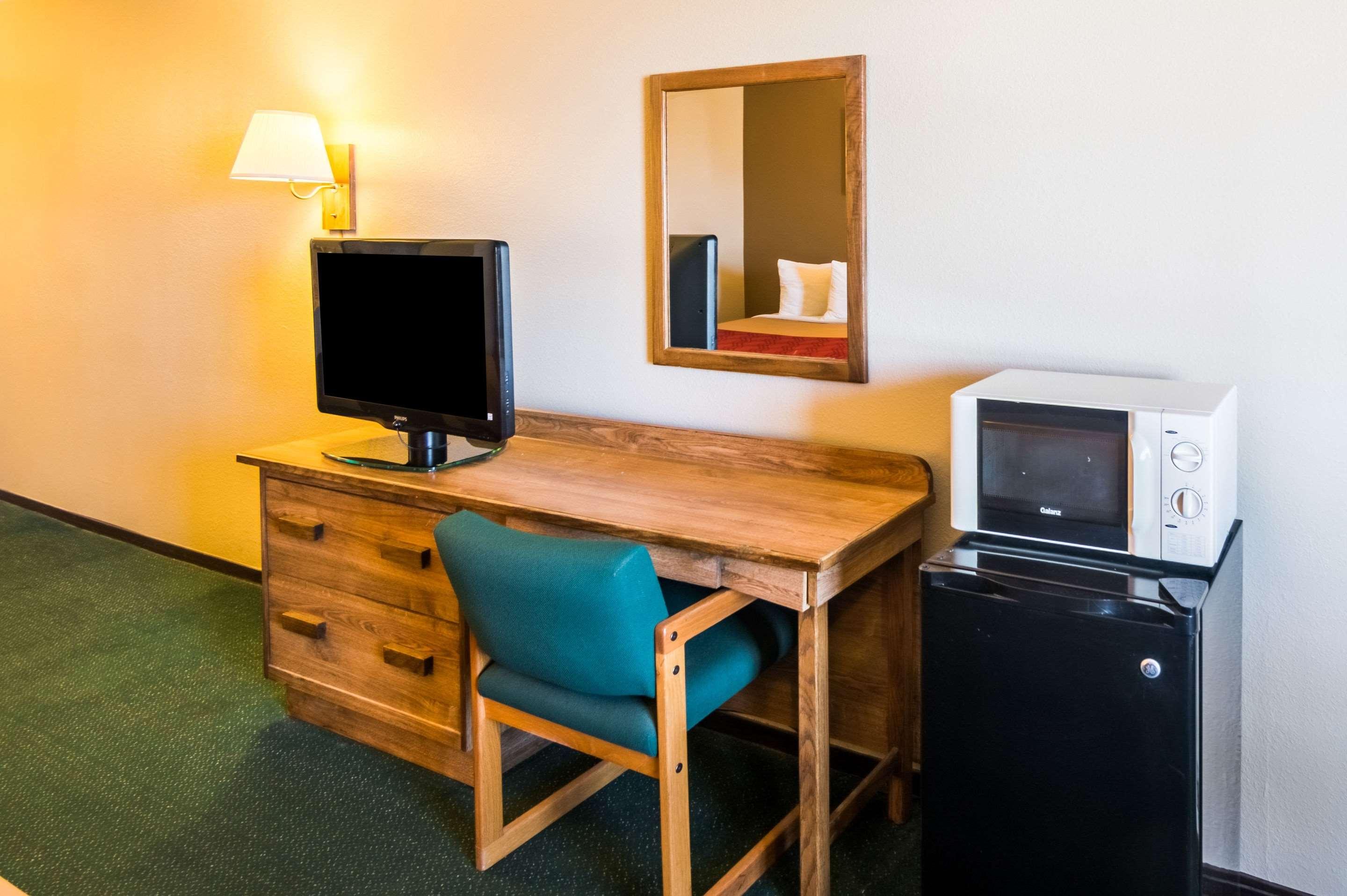 Quadruple Two Double Beds Non Smoking