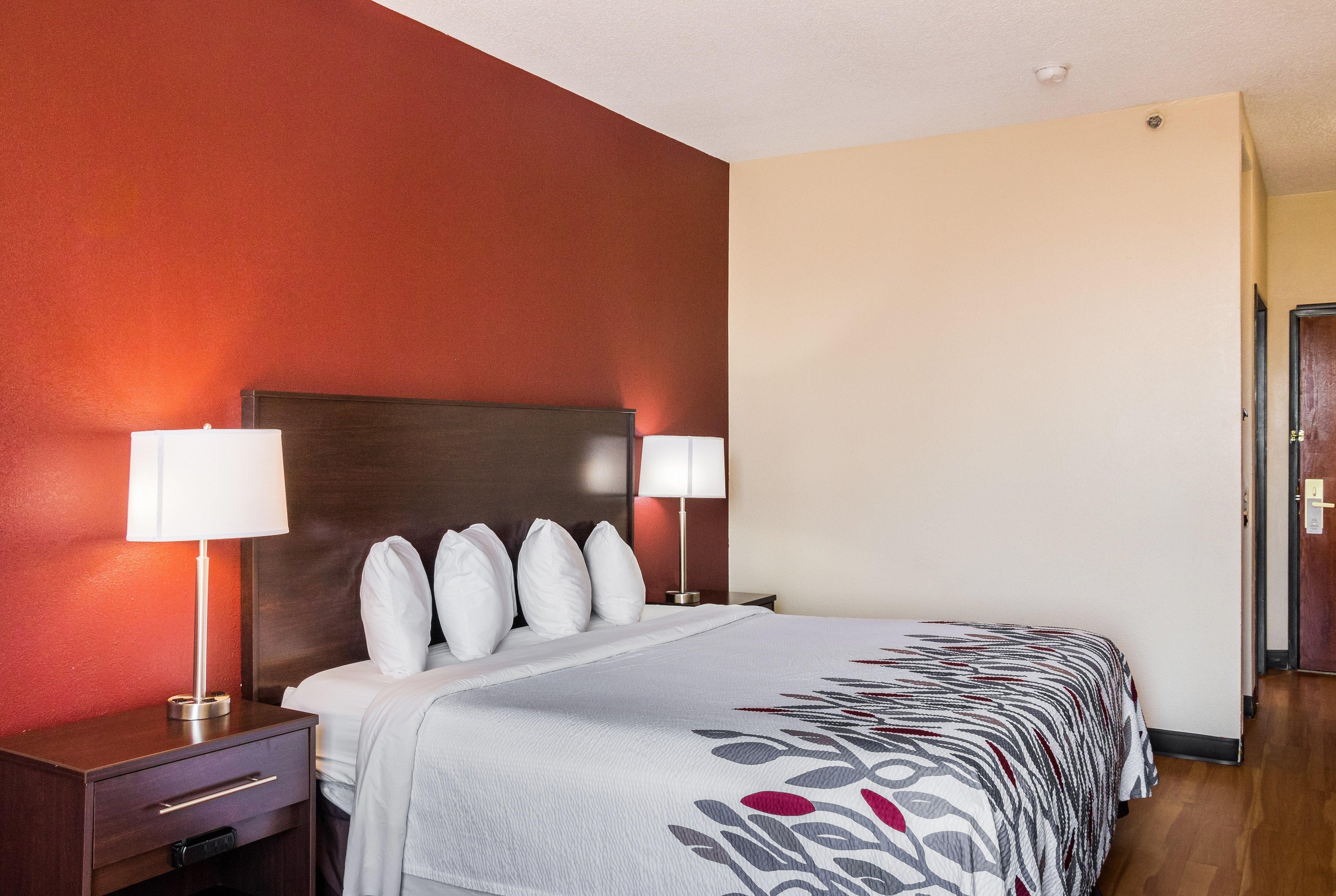 Double King Bed Non Smoking