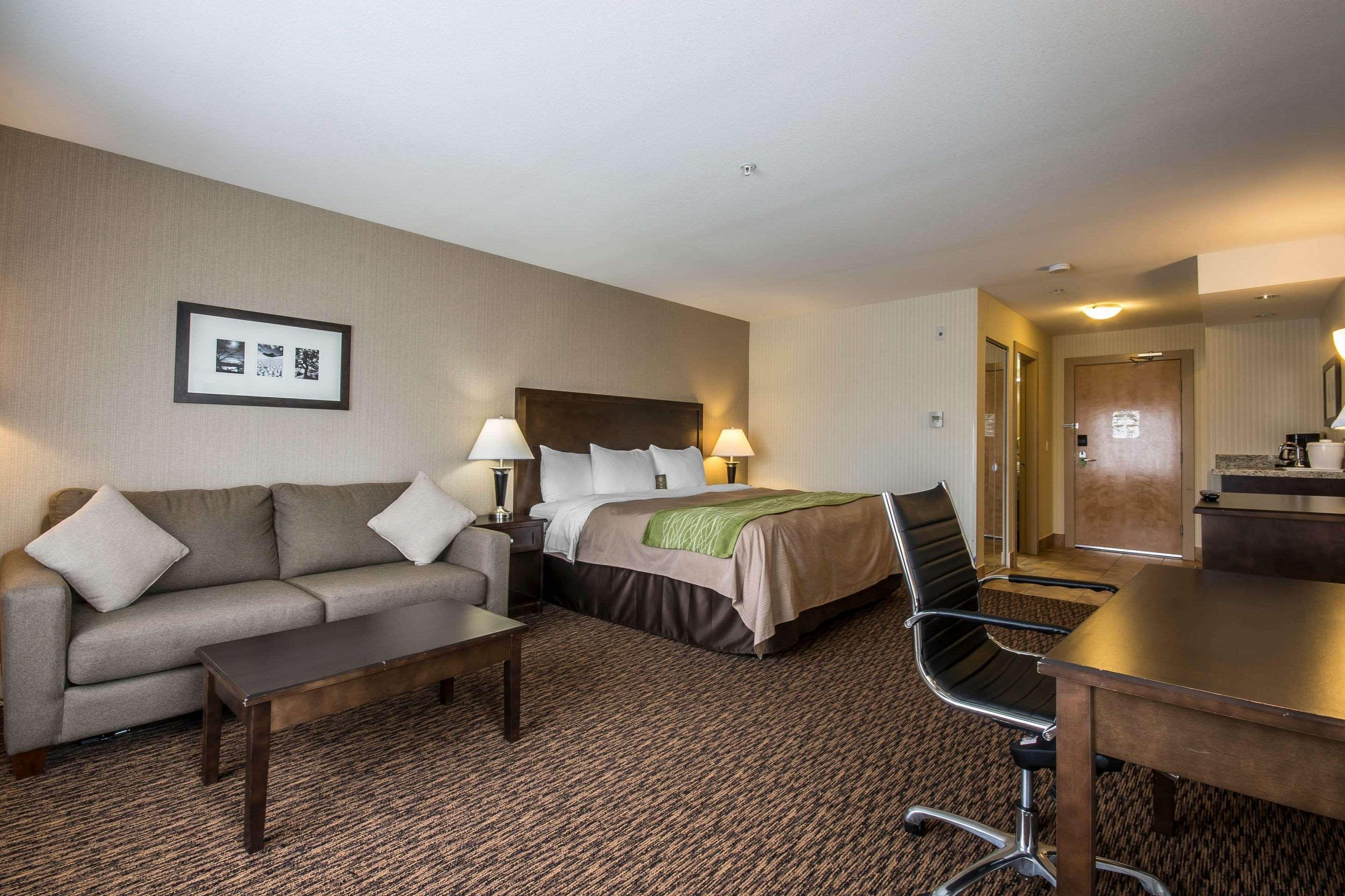 Double King Bed Non Smoking