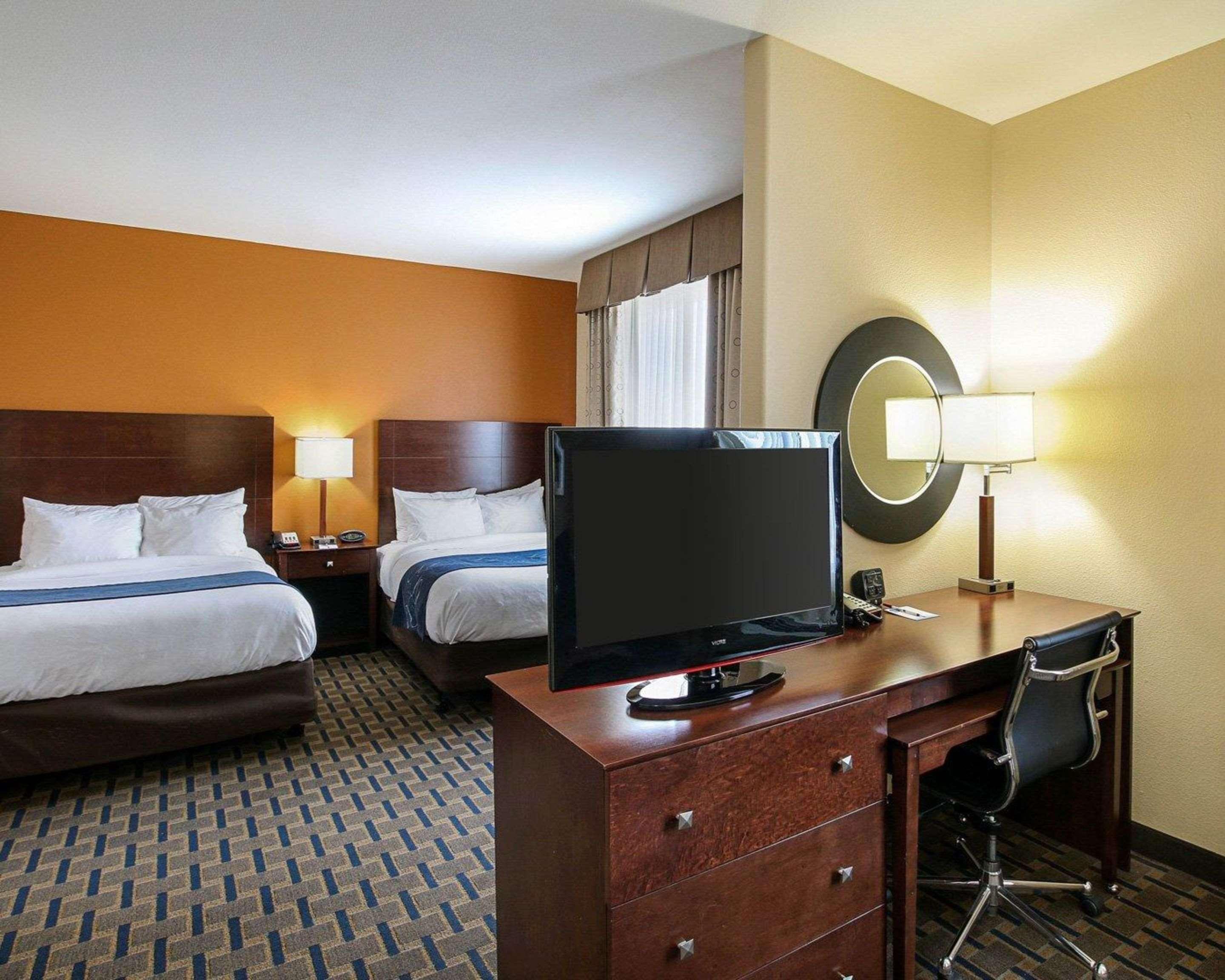 Suite Two Double Beds