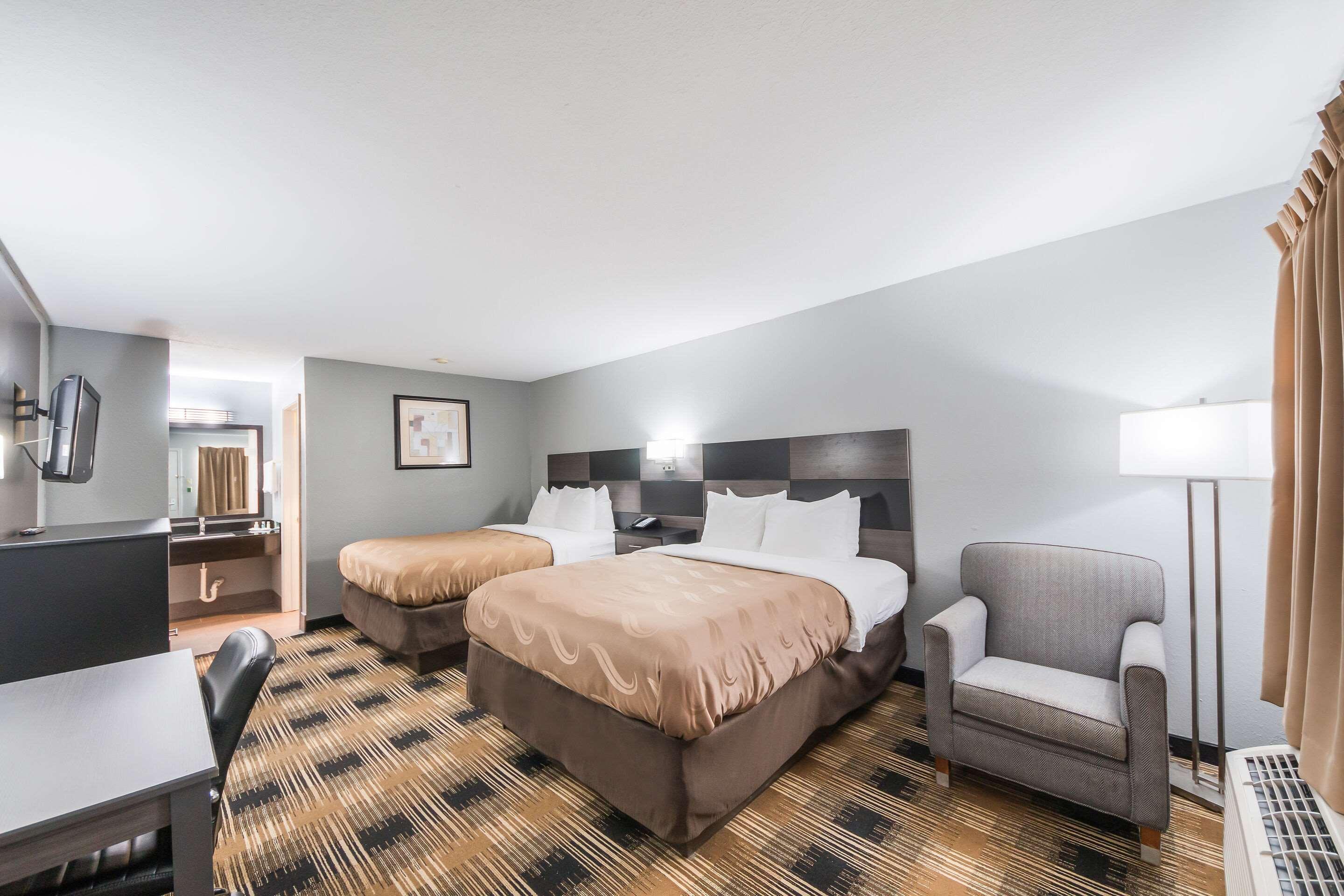 Double Two Queen Beds Non Smoking