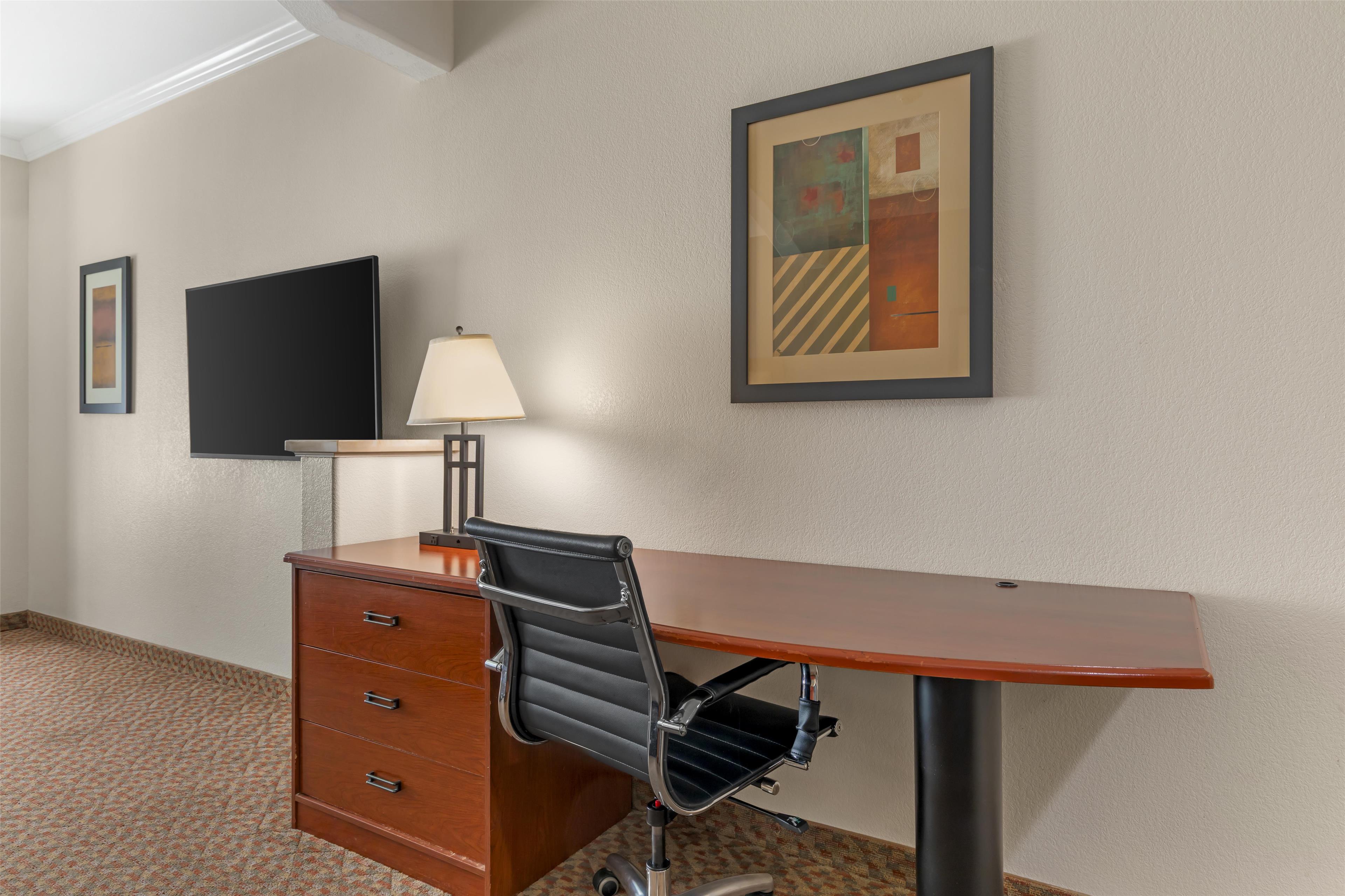 Suite Two Queen Beds